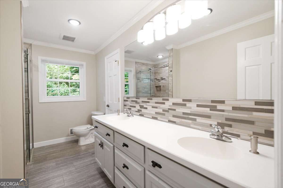 235 Sandstone Drive Property Photo 29