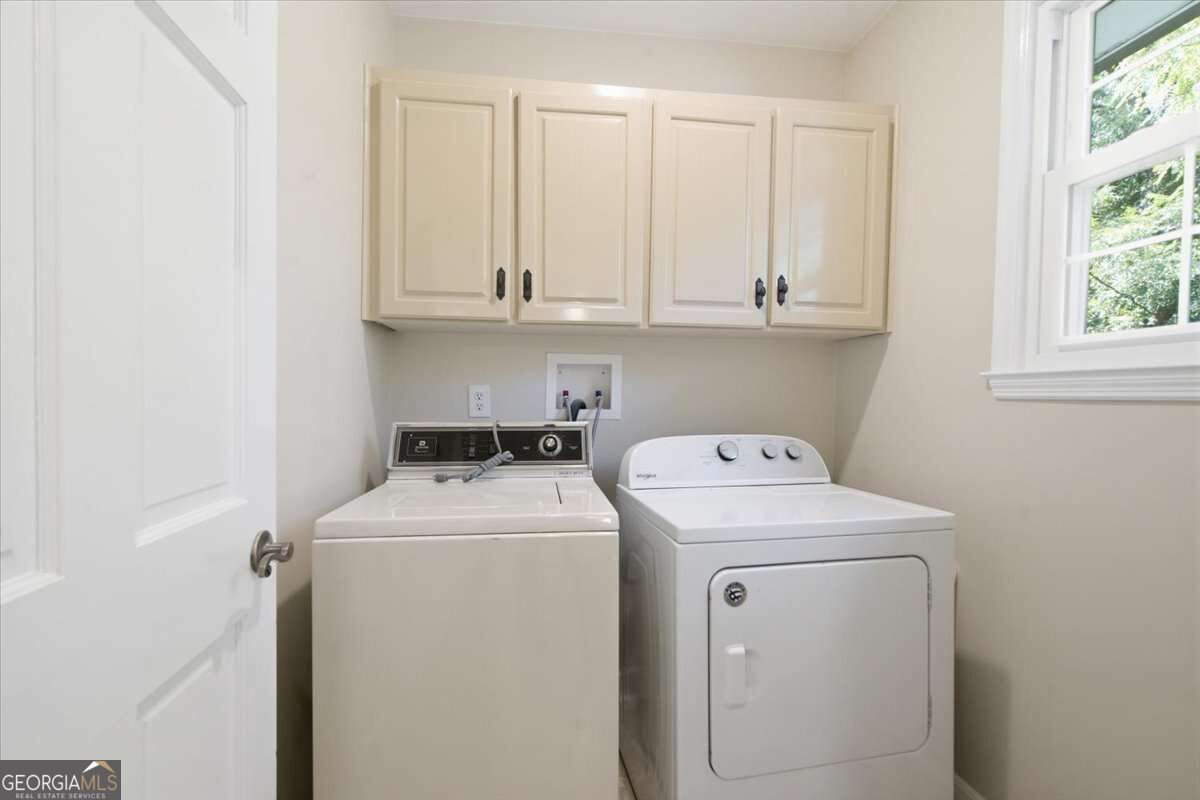 235 Sandstone Drive Property Photo 30