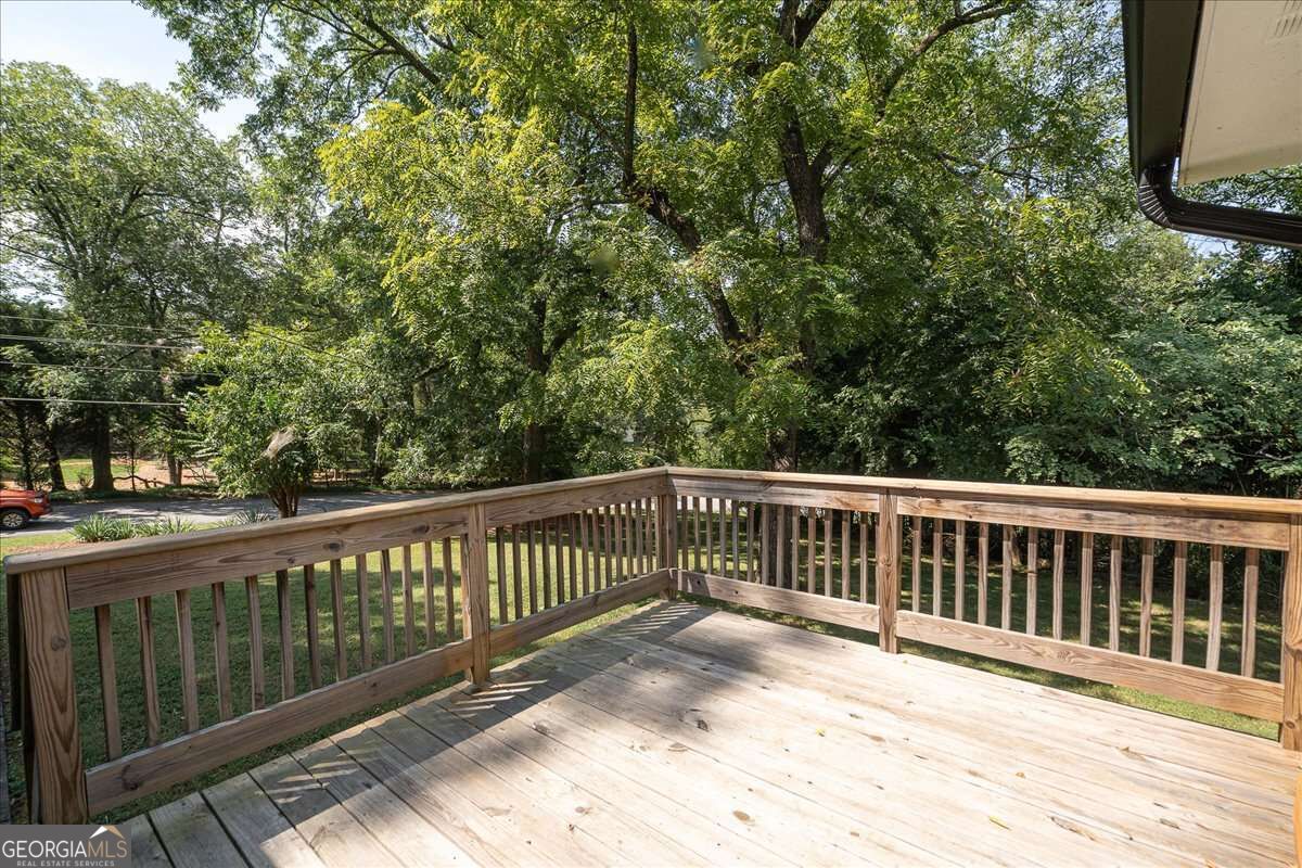 235 Sandstone Drive Property Photo 34
