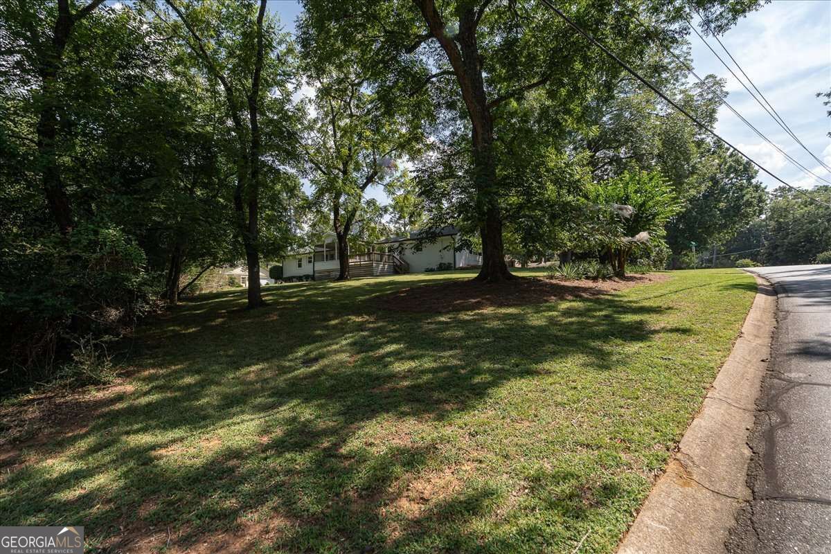 235 Sandstone Drive Property Photo 38