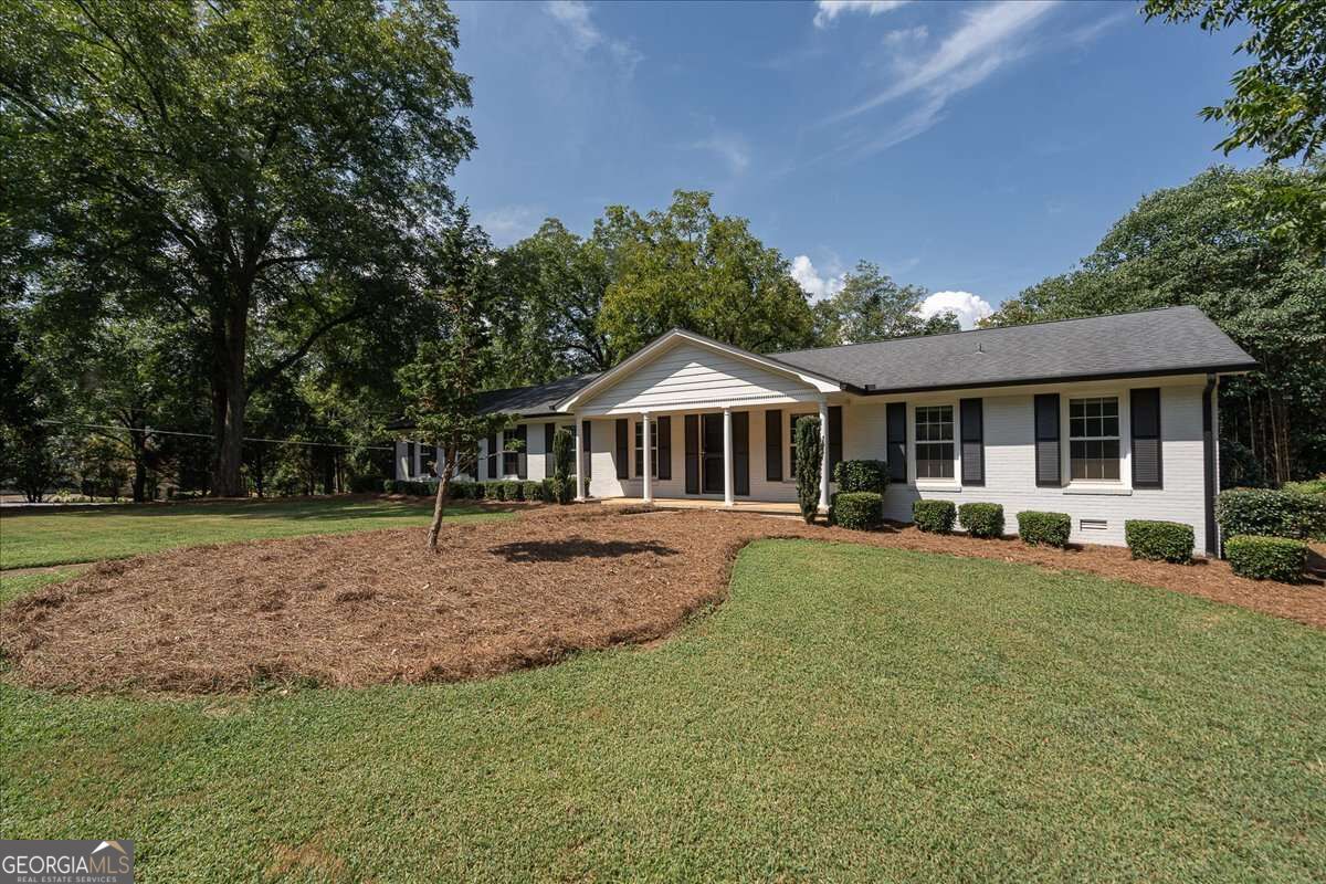 235 Sandstone Drive Property Photo 44