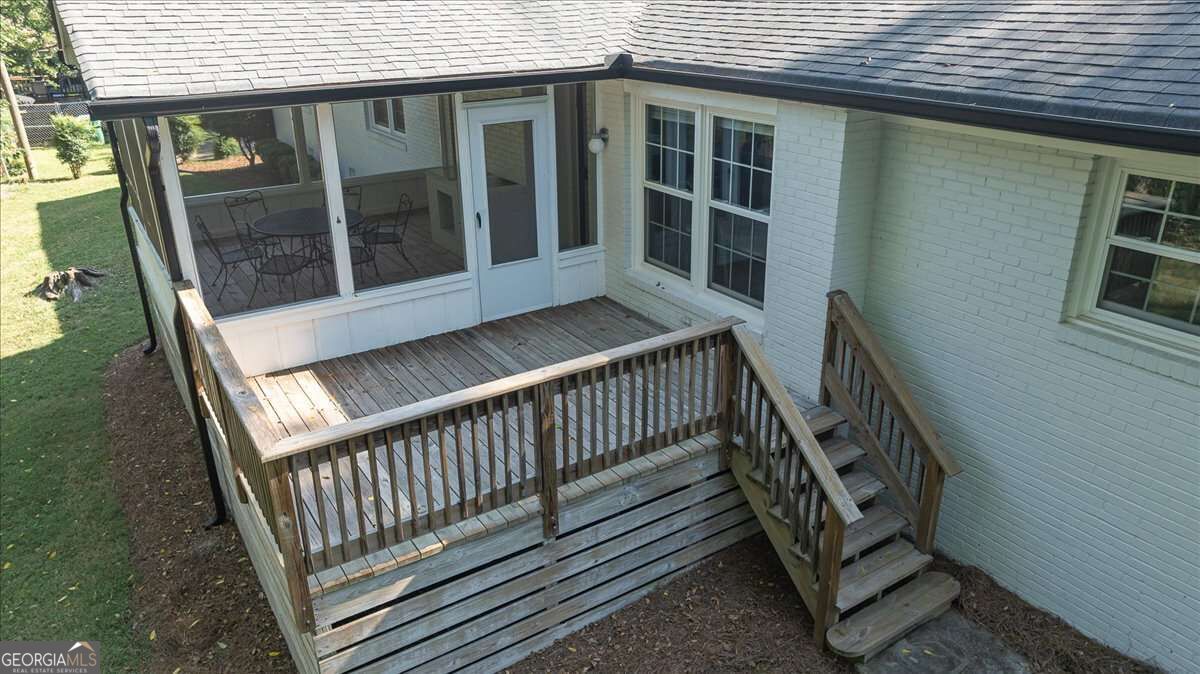 235 Sandstone Drive Property Photo 48