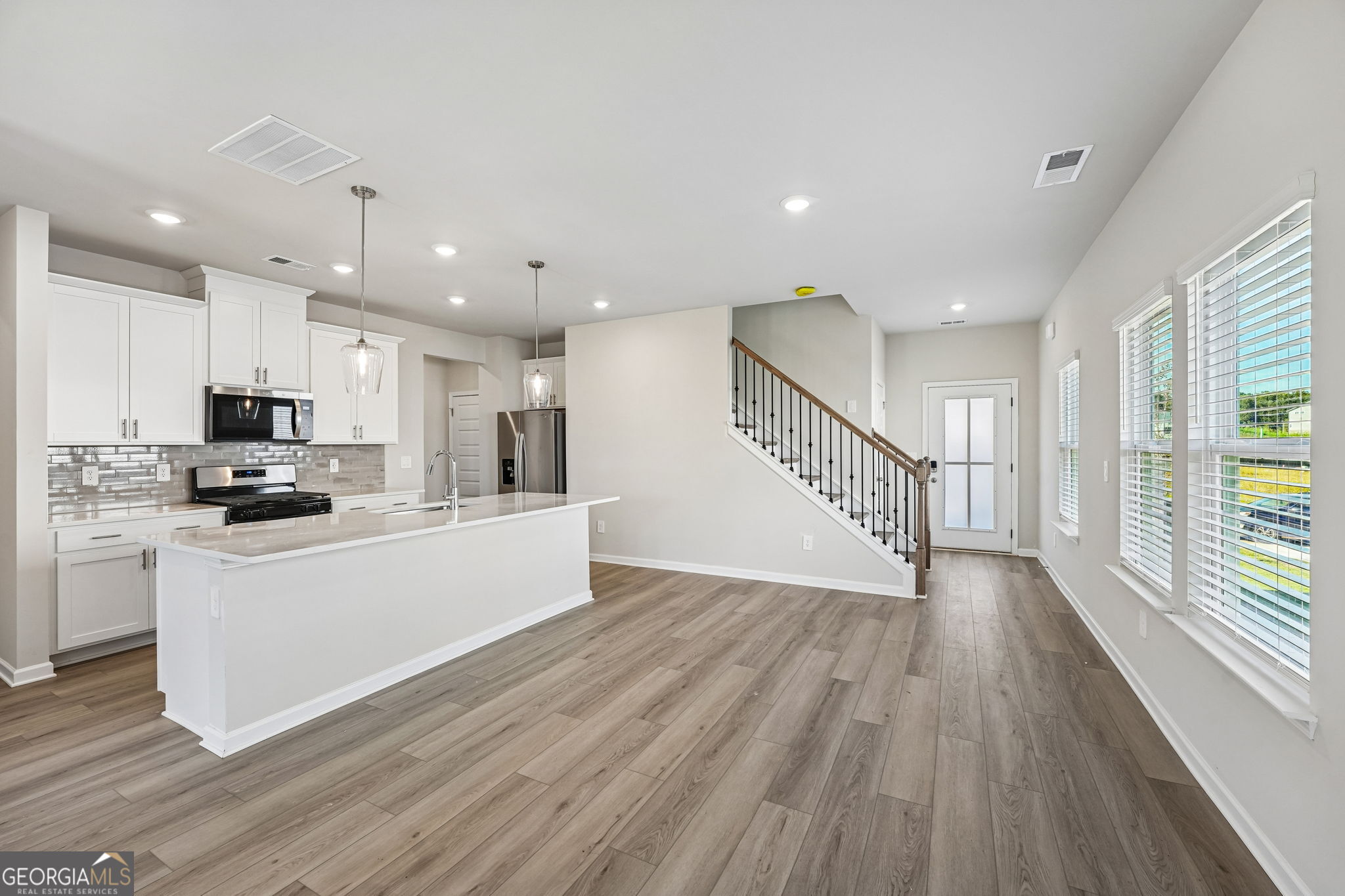 5025 Margot Way Property Photo 21