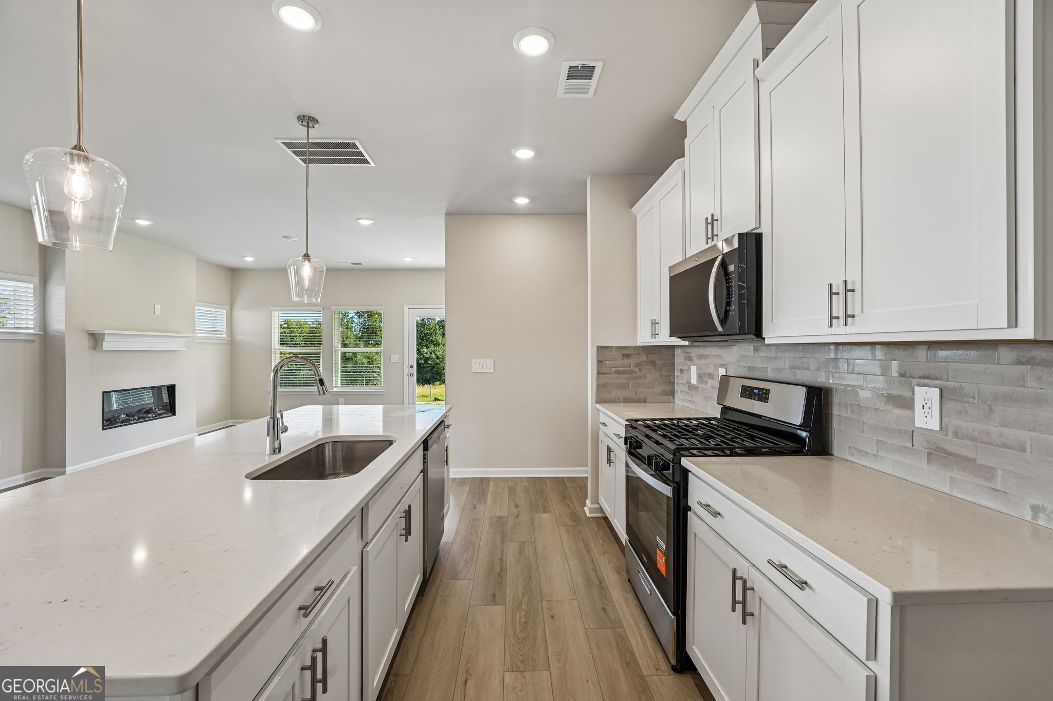5025 Margot Way Property Photo 27