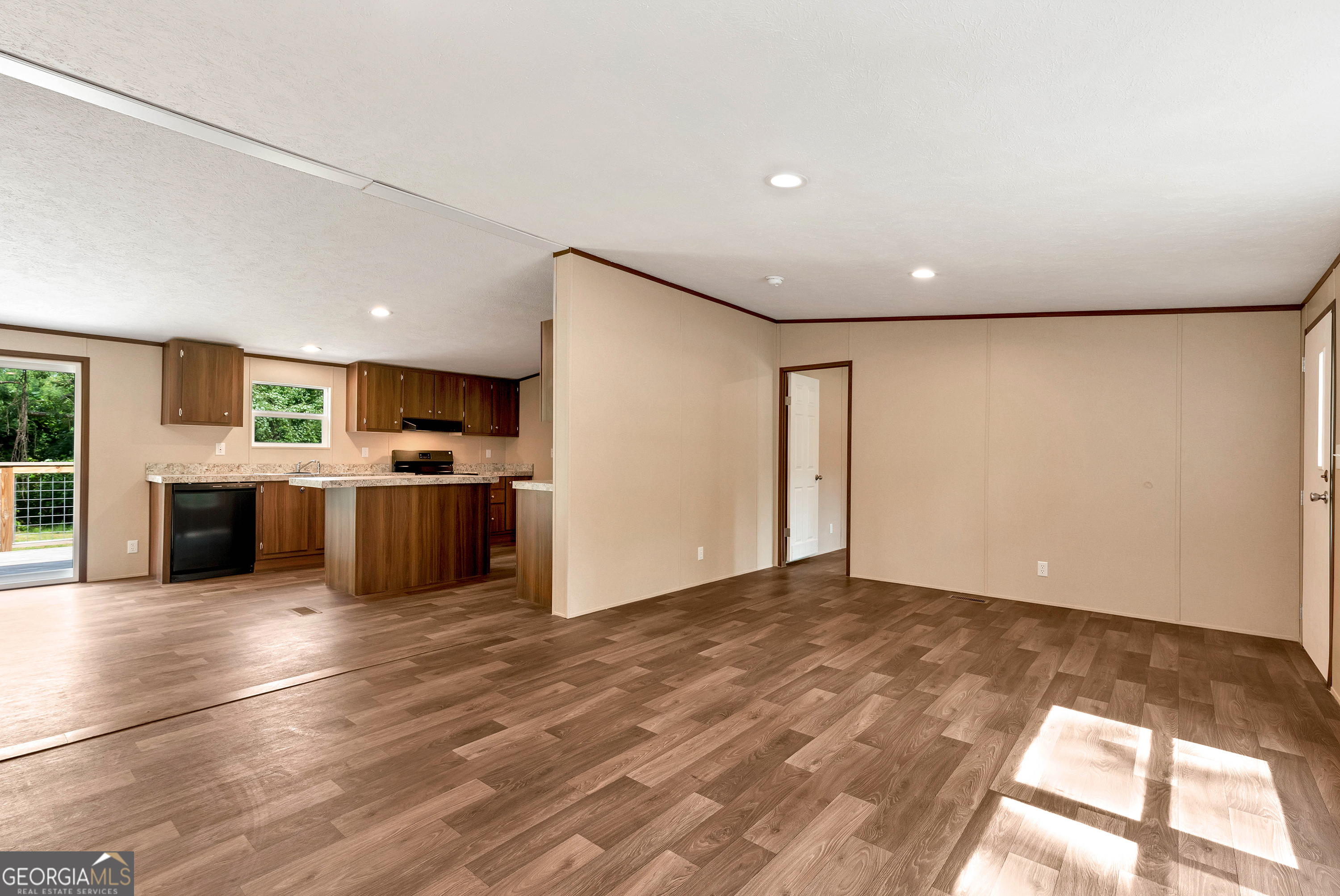 832 Stone Stewart Road Property Photo 6