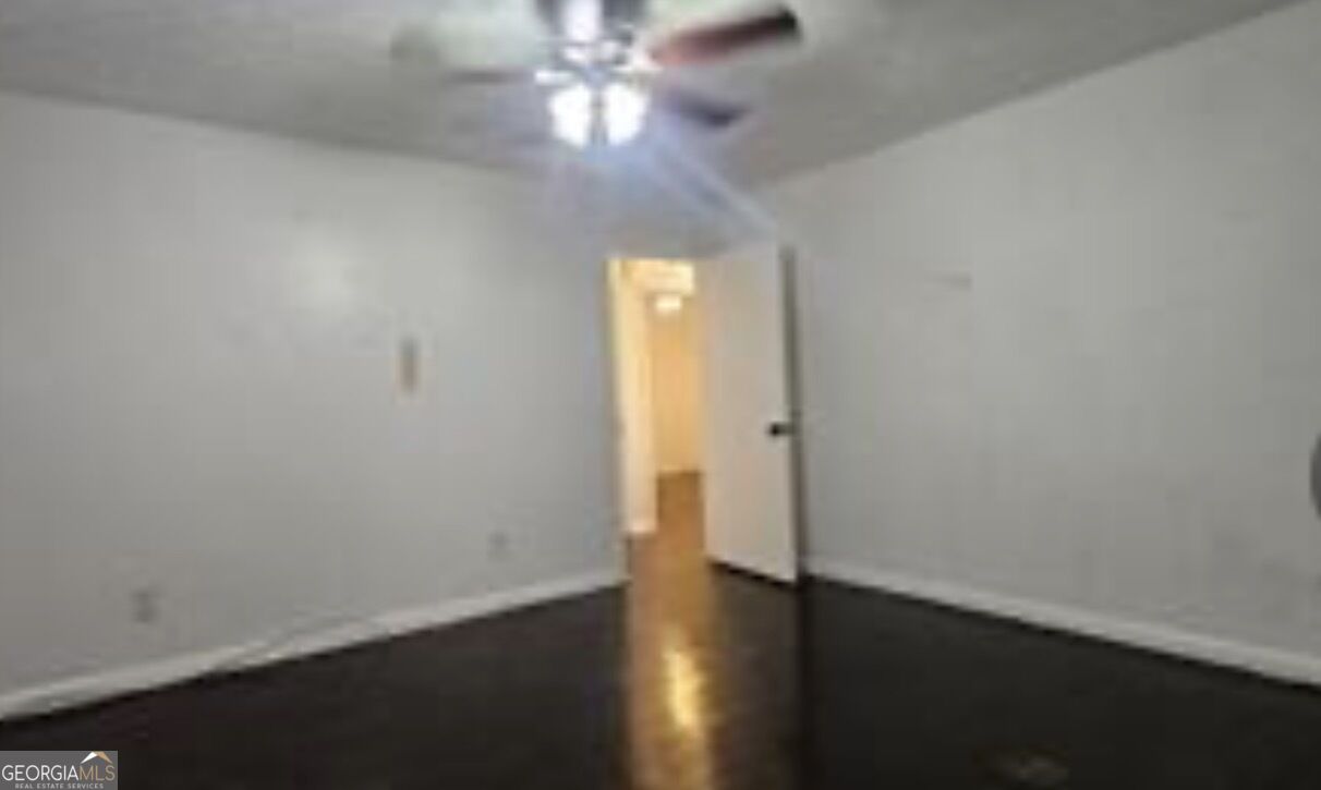 5652 Ash Street Property Photo 12