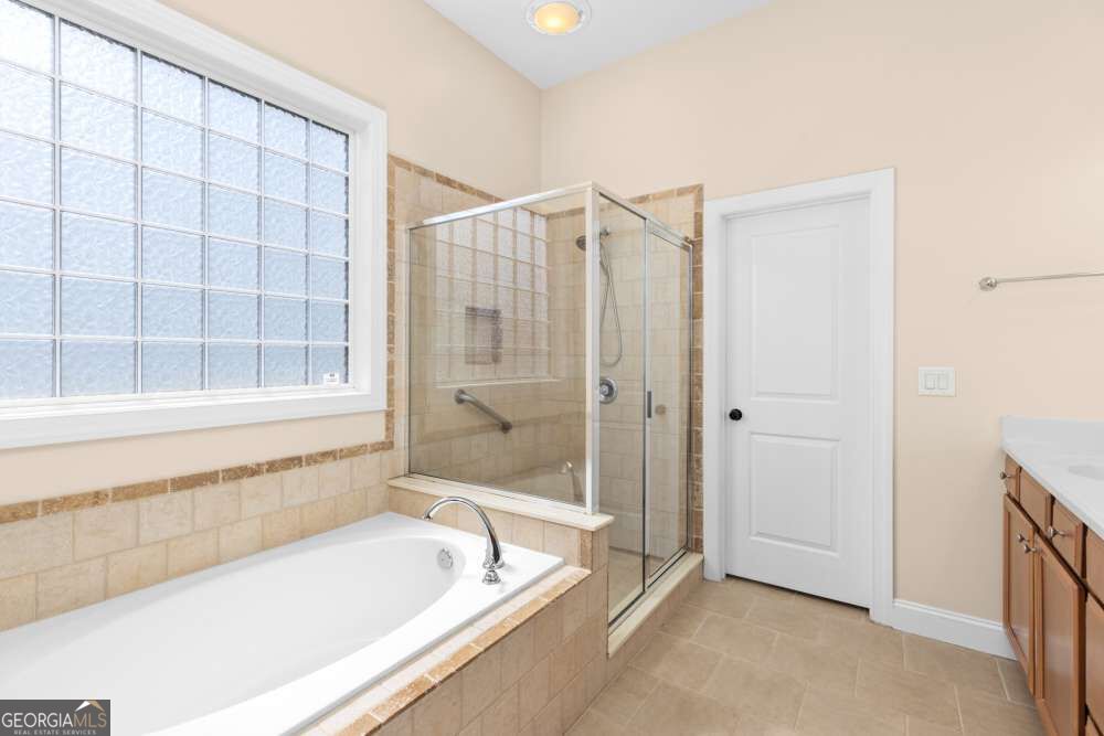 129 Cornerstone Place Property Photo 40