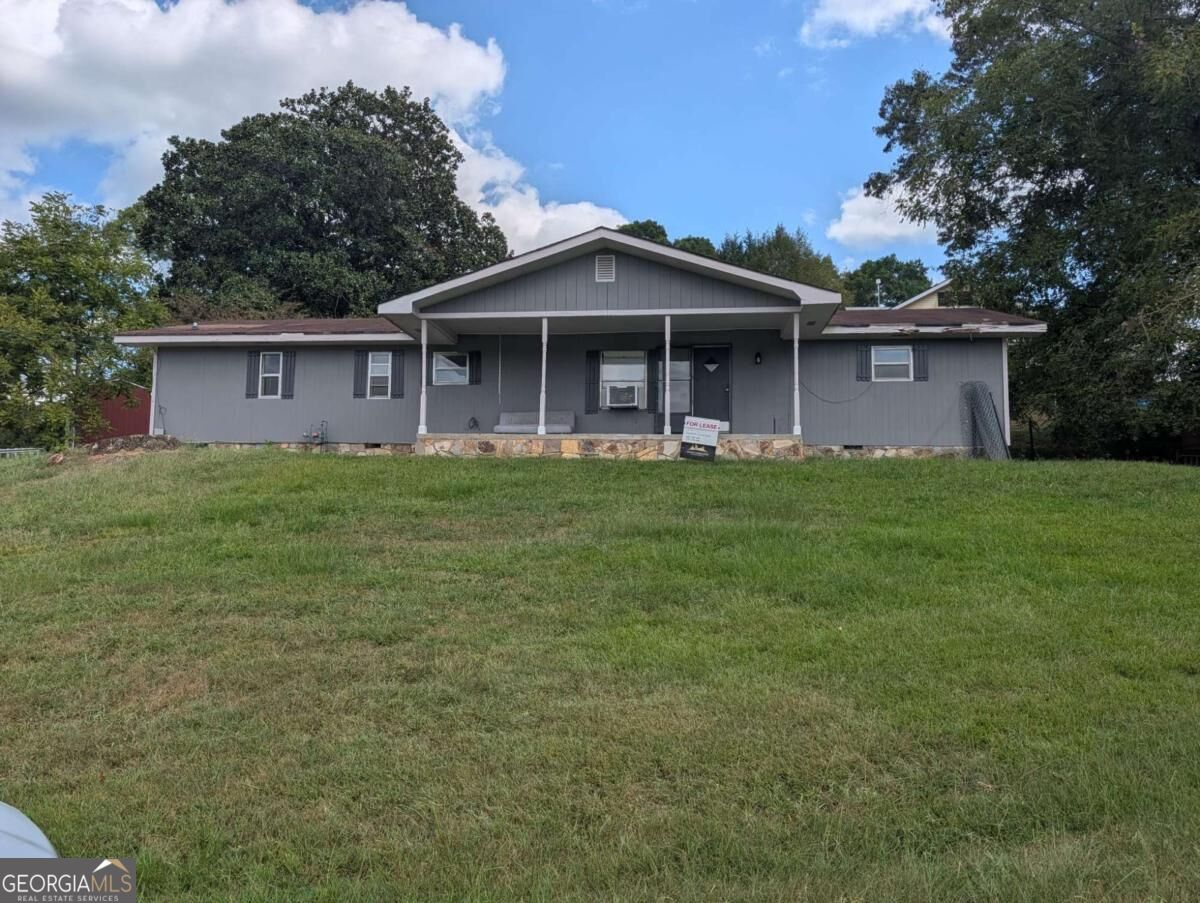 153 Commerce Lane Property Photo 1