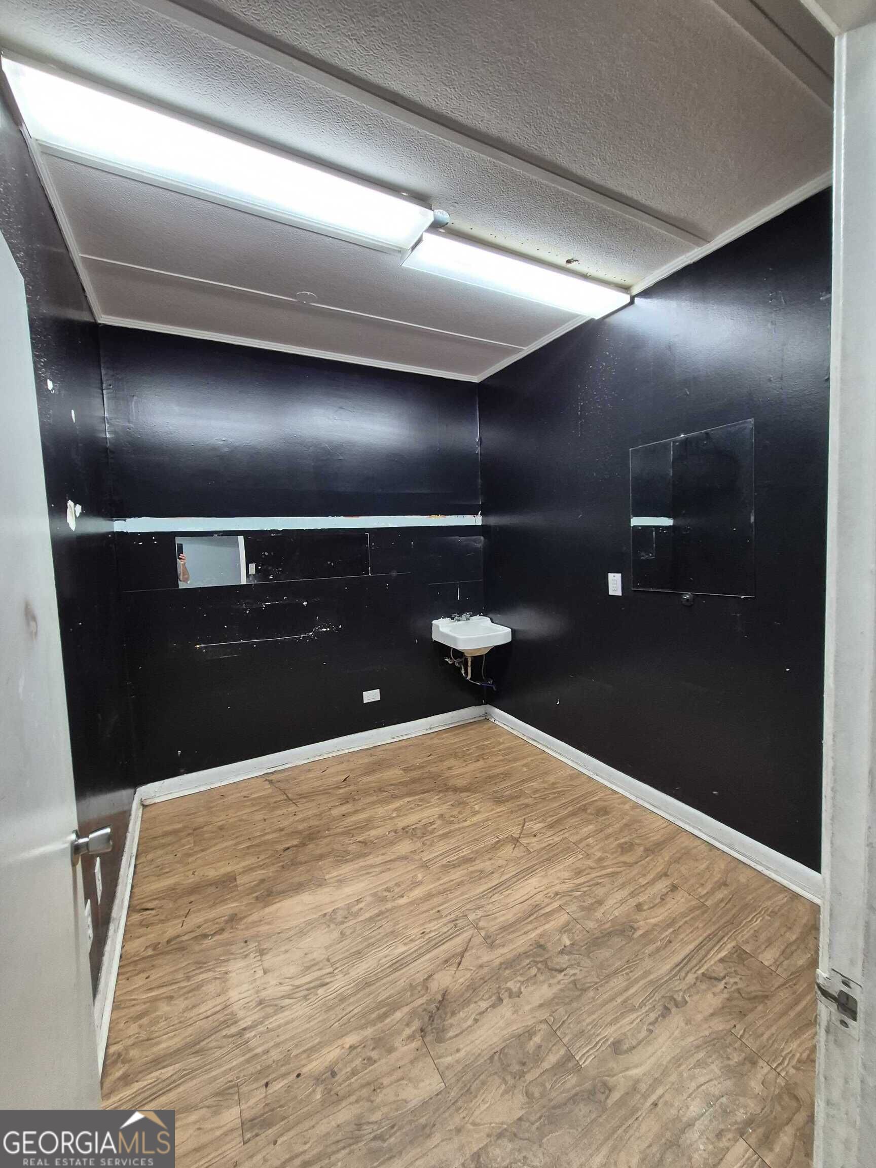 511 N Cobb Street # 9 Property Photo 8