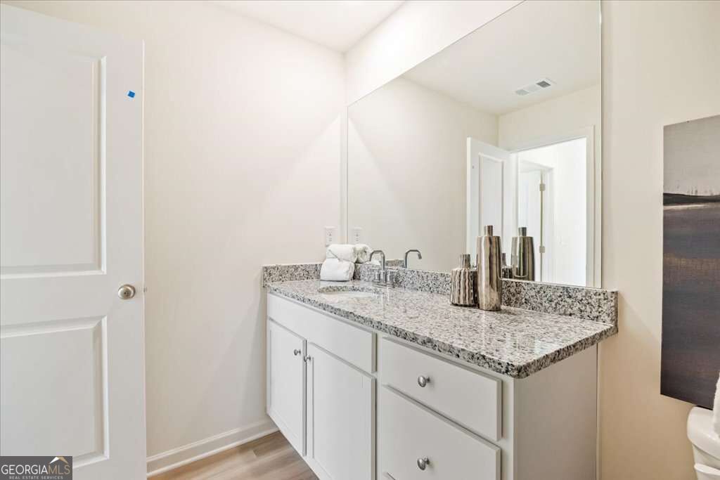 1920 Christine Way # 111 Property Photo 25