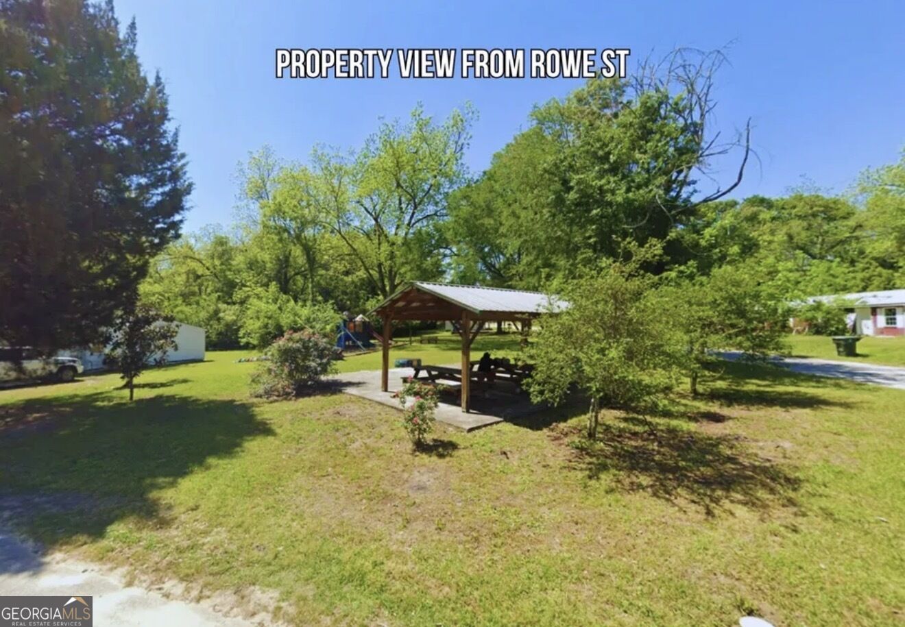 620 Rowe Street Property Photo 4