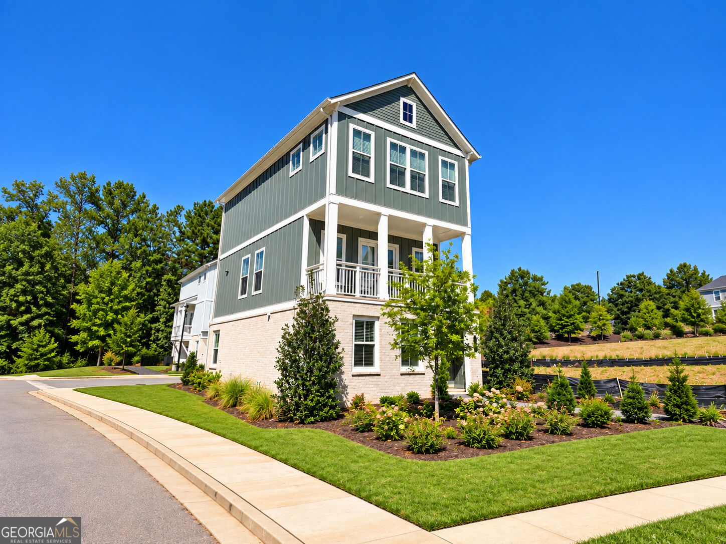 402 Boardwalk Way Property Photo 1