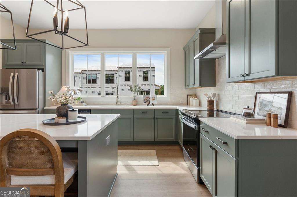 402 Boardwalk Way Property Photo 4