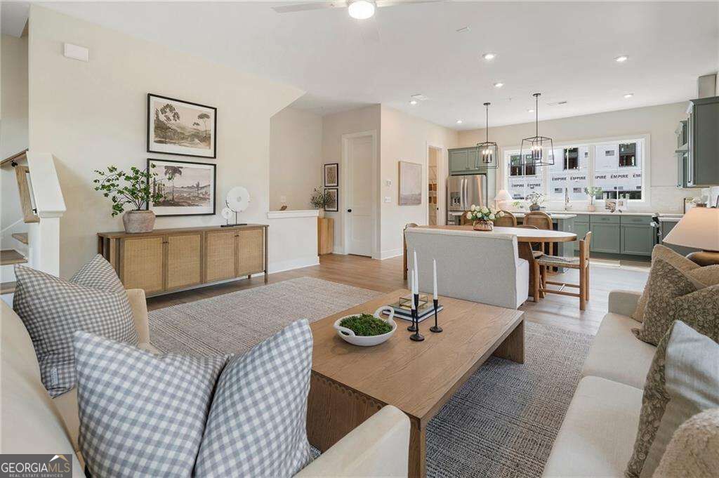402 Boardwalk Way Property Photo 12