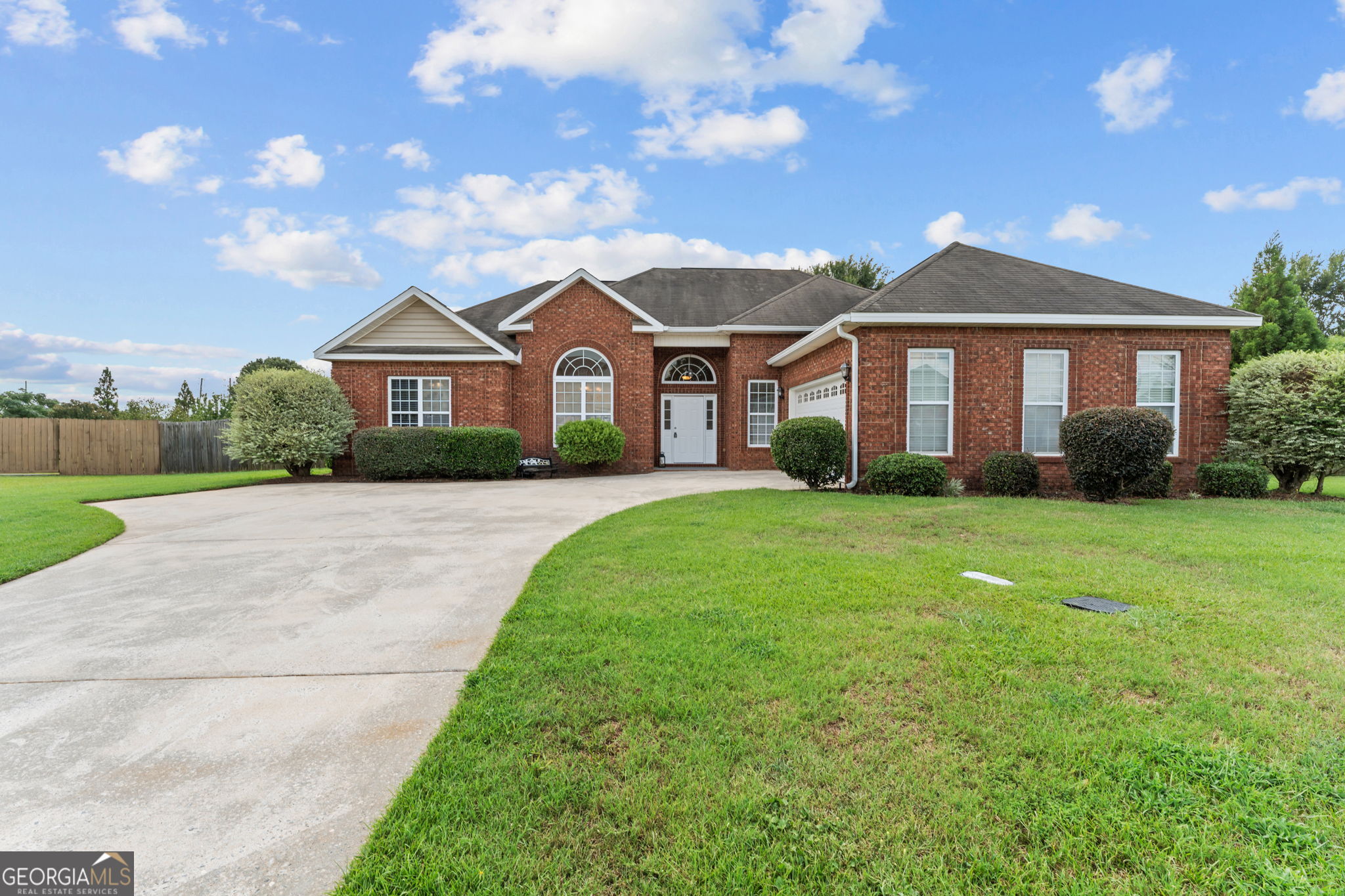 223 Loudon Hill Drive Property Photo 1