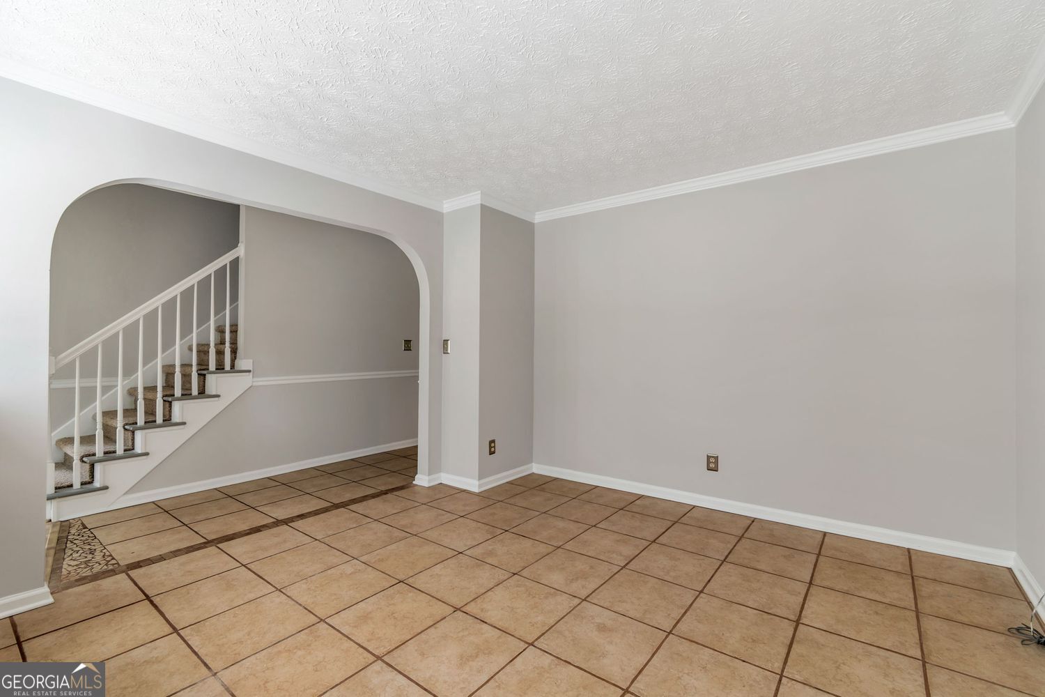 570 Watson Bay Property Photo 6