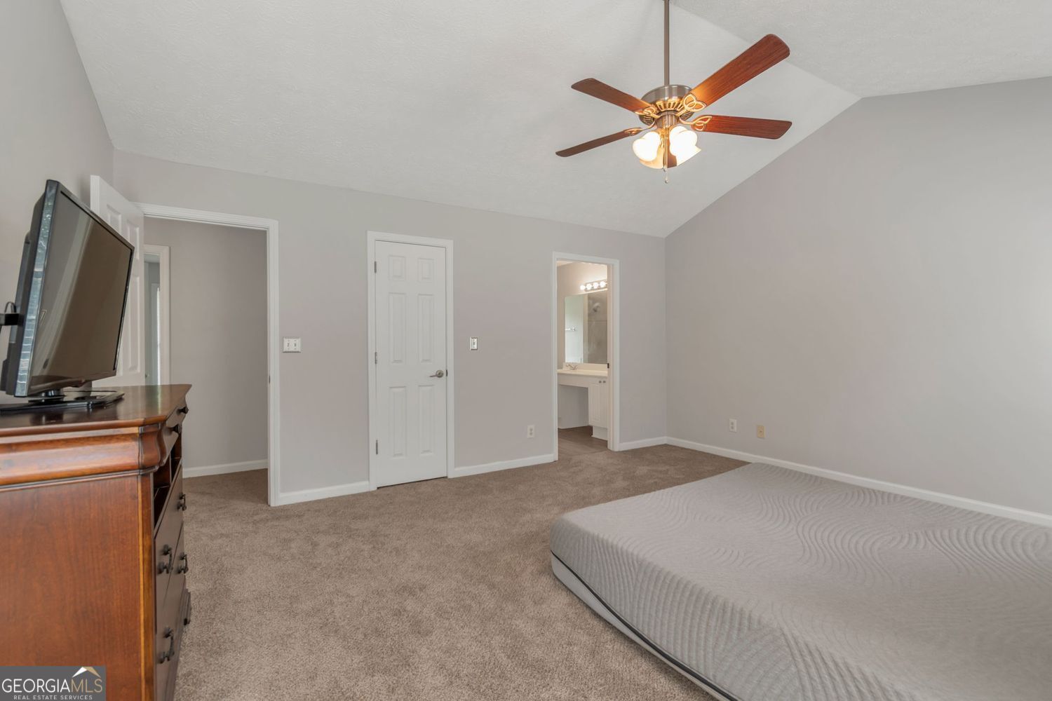 570 Watson Bay Property Photo 19