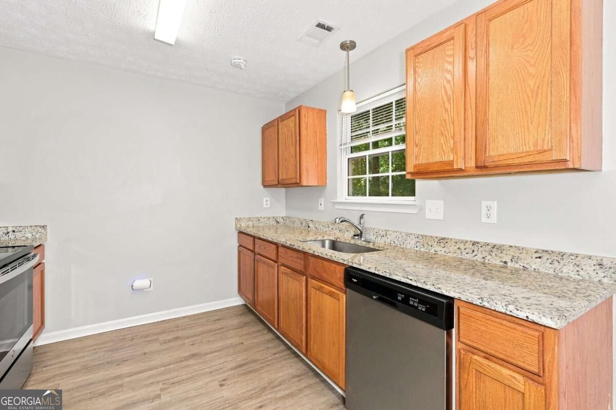 1311 Birch Court Property Photo 3