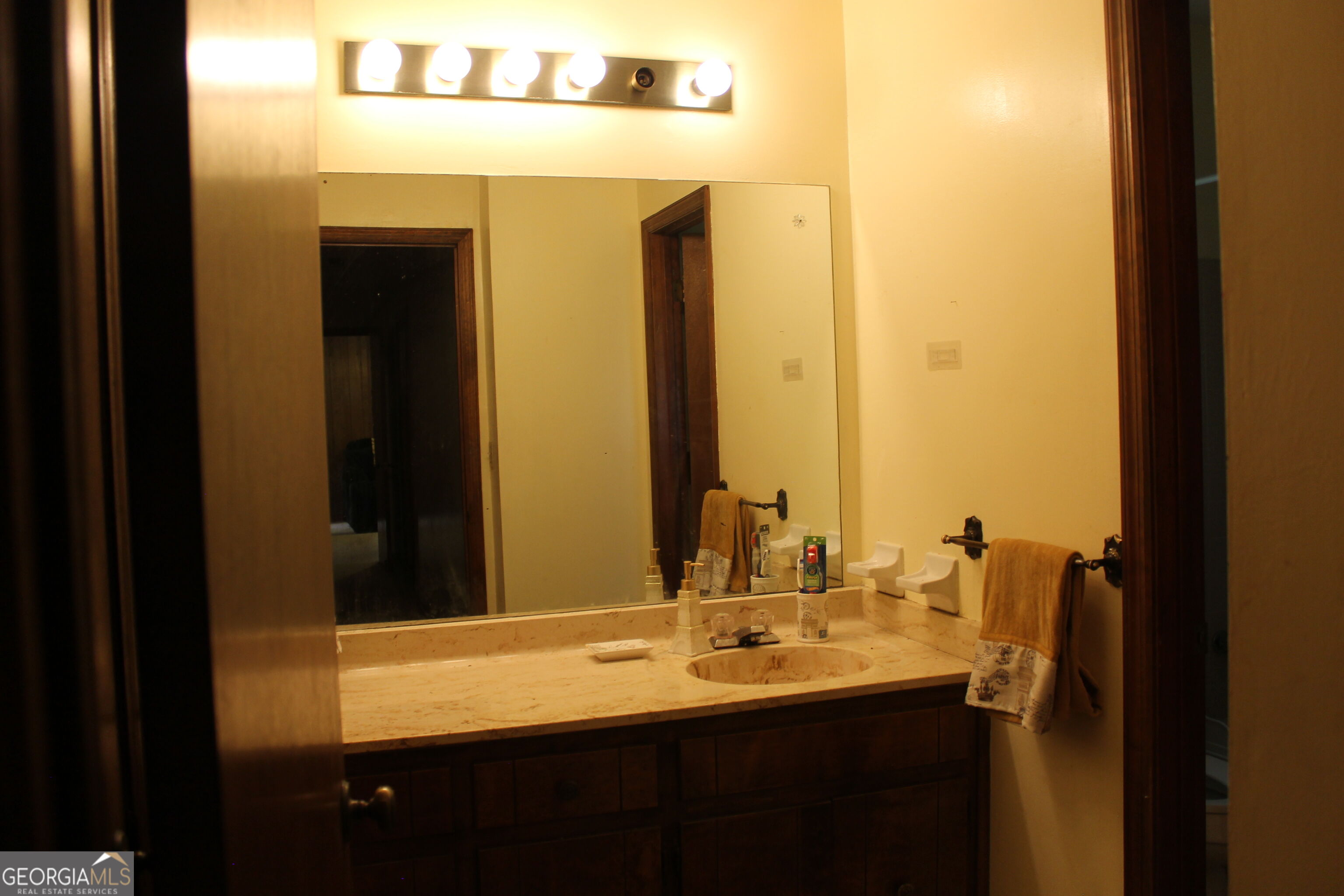 2160 Pinewood Drive Property Photo 17