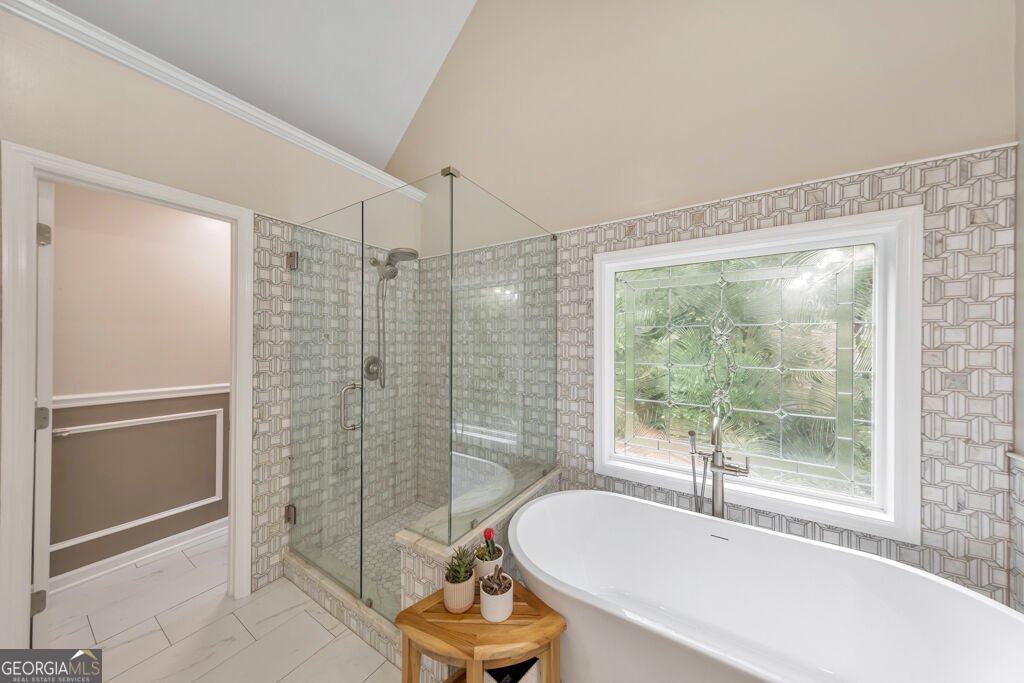 1311 Pembridge Way Nw Property Photo 5