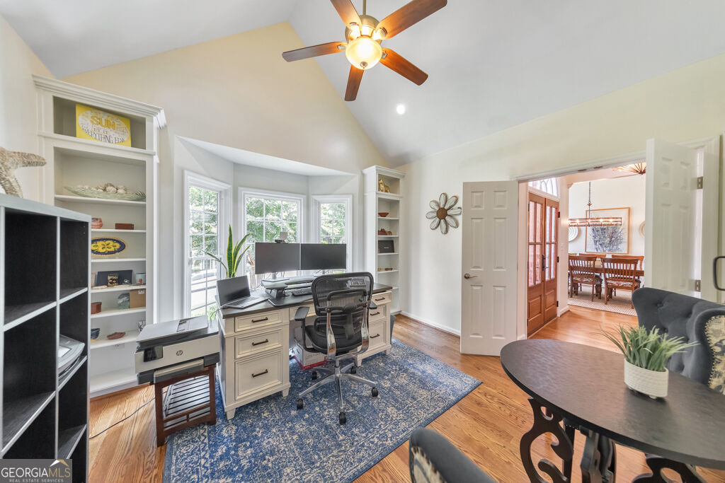 1311 Pembridge Way Nw Property Photo 9