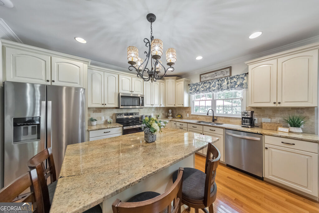 1311 Pembridge Way Nw Property Photo 44