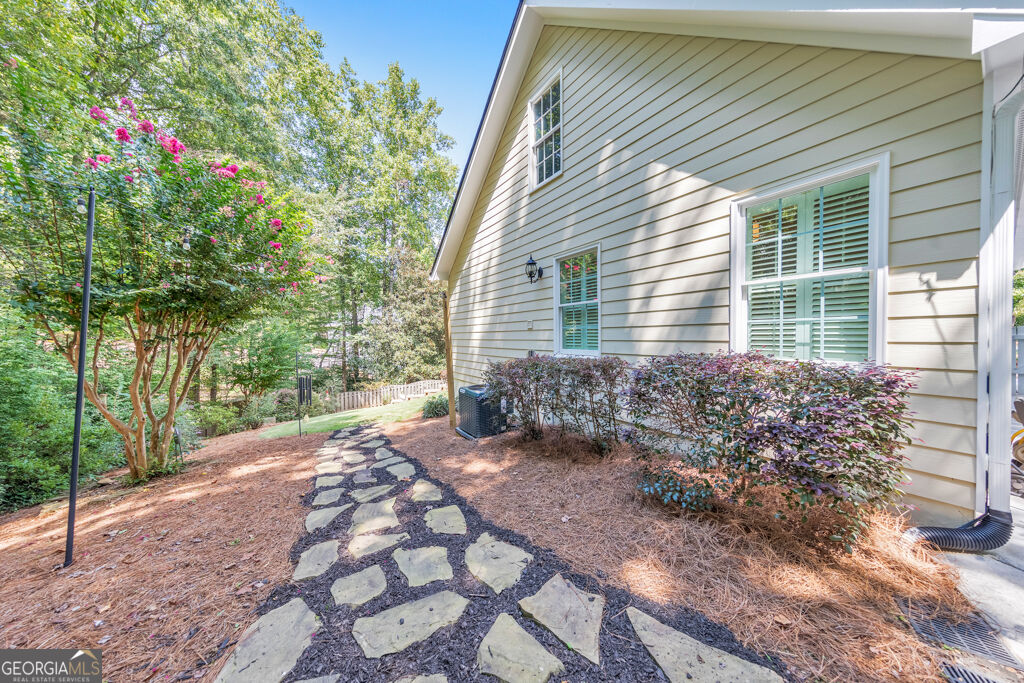 1311 Pembridge Way Nw Property Photo 60