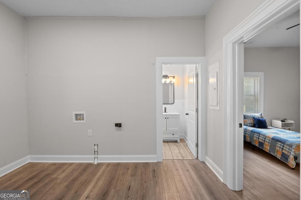 111 Elm Street Property Photo 8