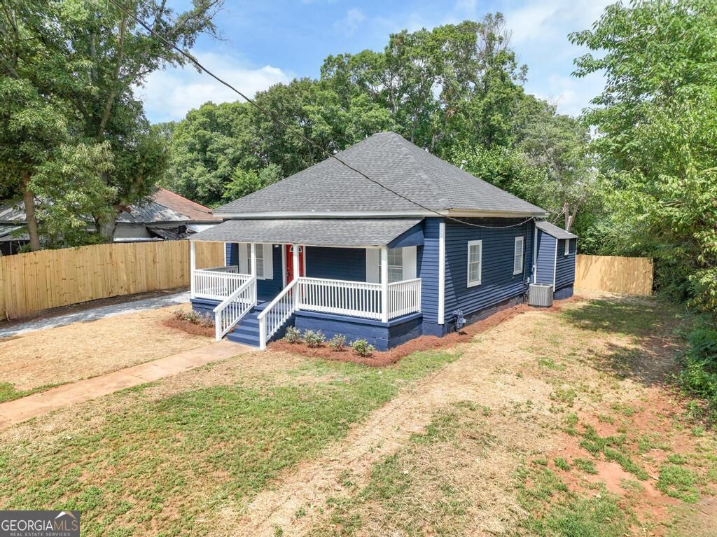 111 Elm Street Property Photo 11