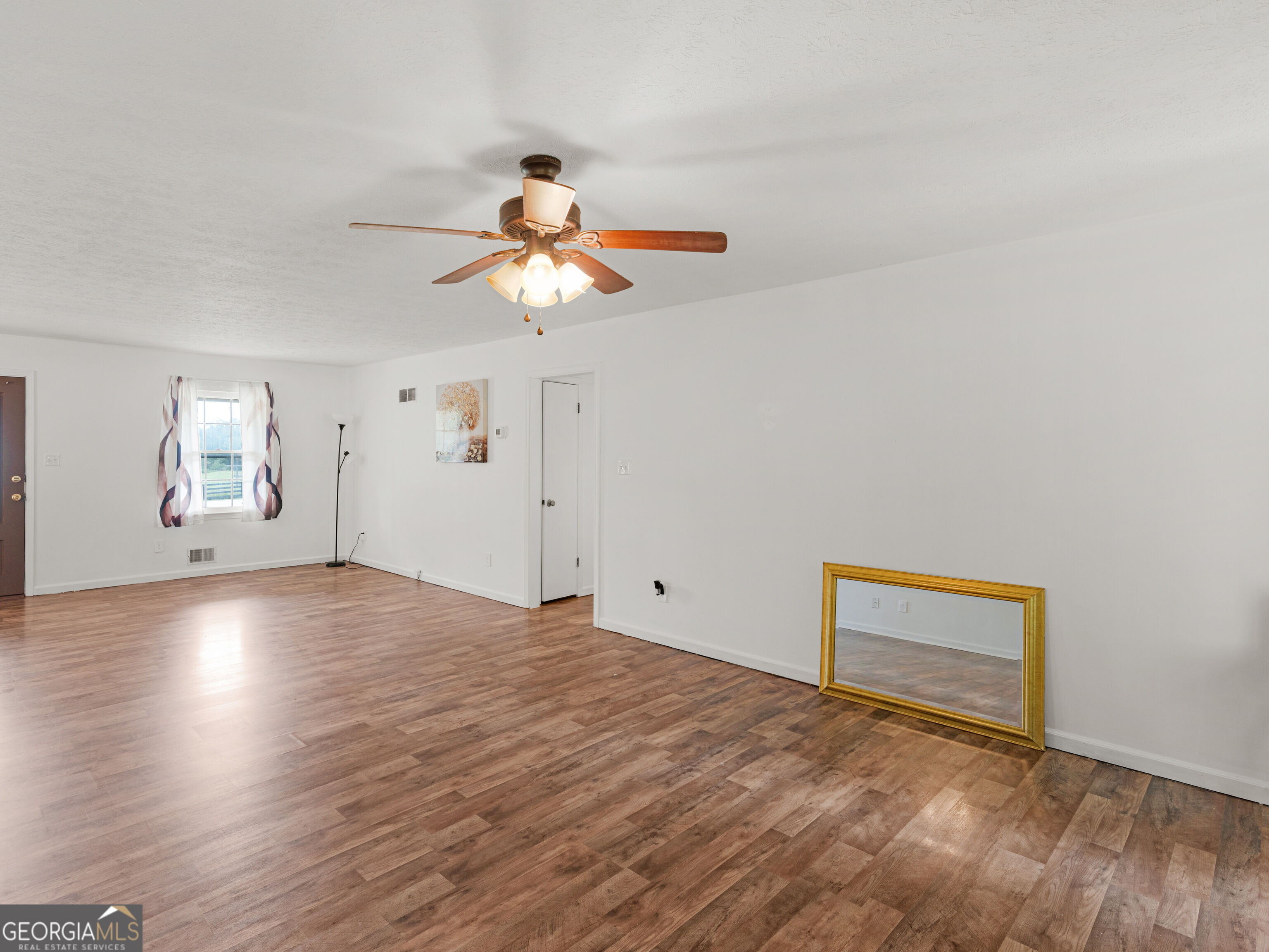 121 Rosser Road Property Photo 5