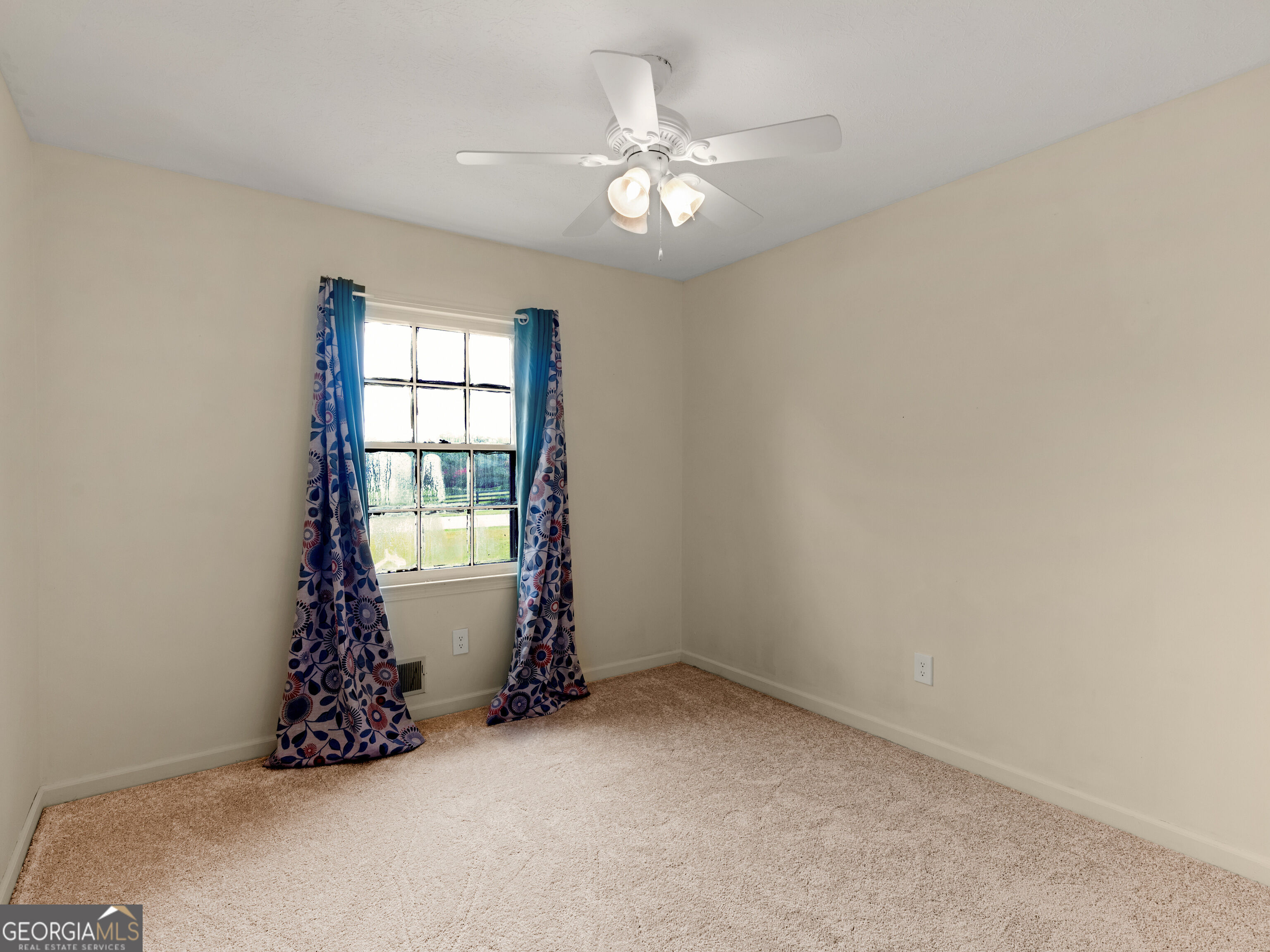 121 Rosser Road Property Photo 24