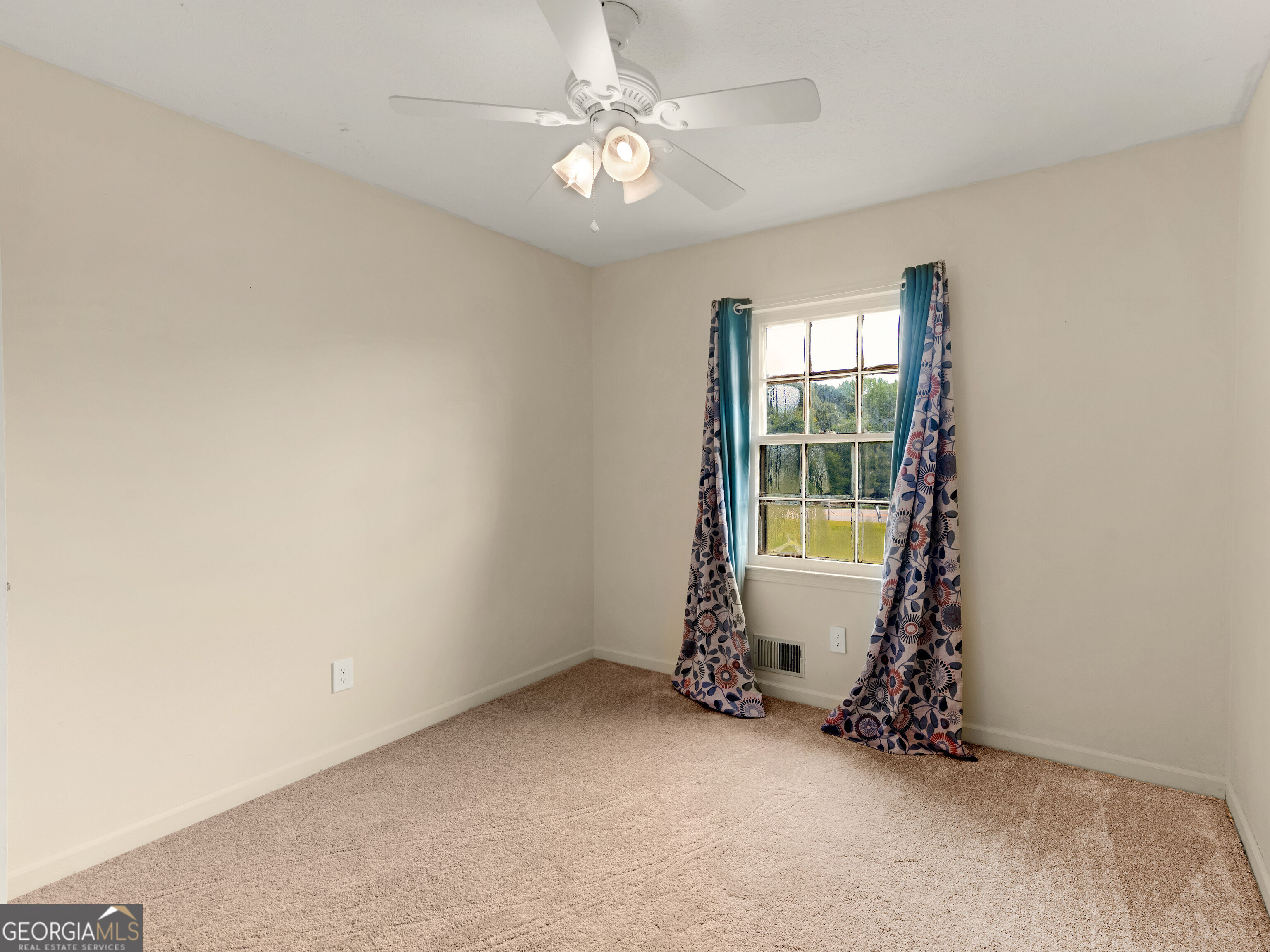 121 Rosser Road Property Photo 25