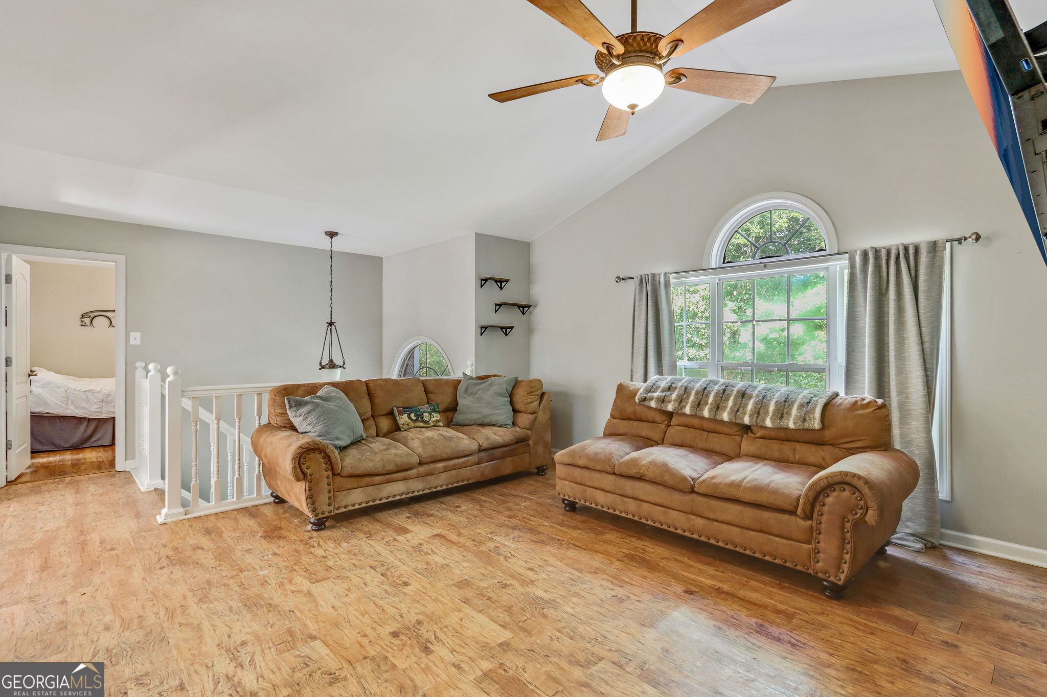3415 Laurel Springs Cove Property Photo 5
