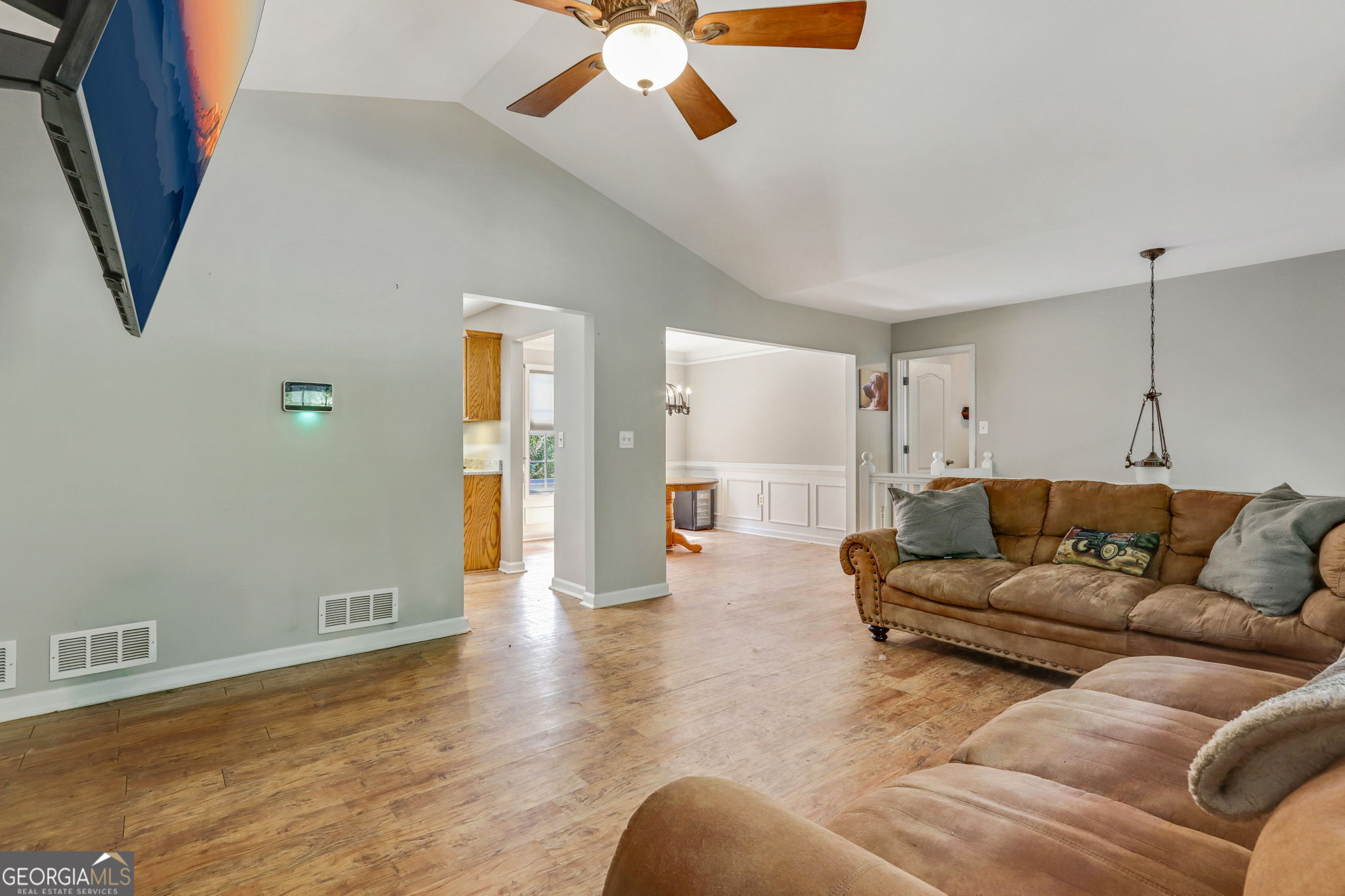 3415 Laurel Springs Cove Property Photo 6
