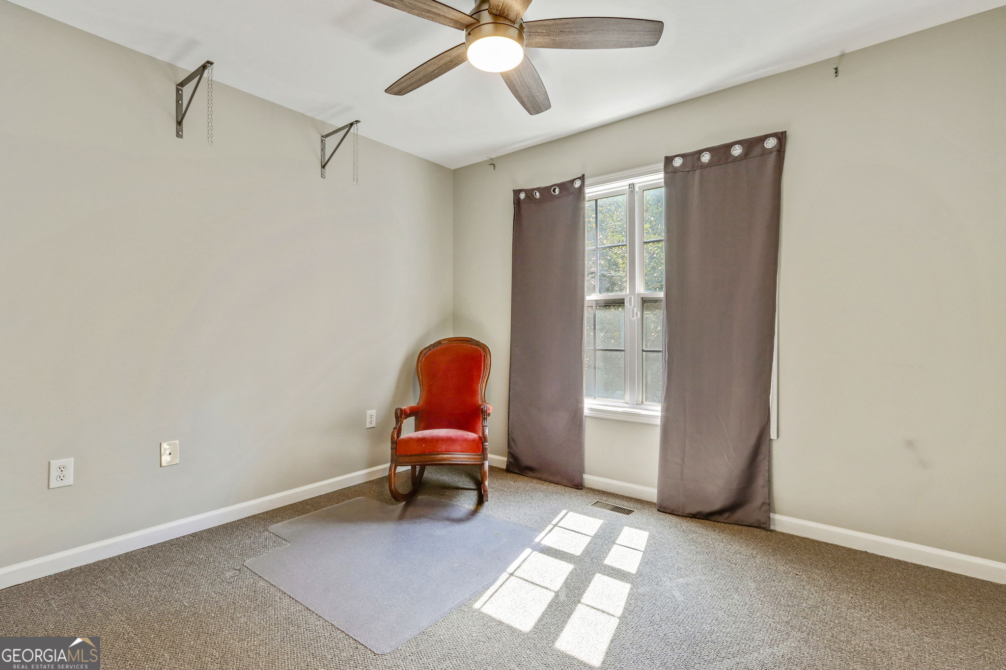 3415 Laurel Springs Cove Property Photo 17