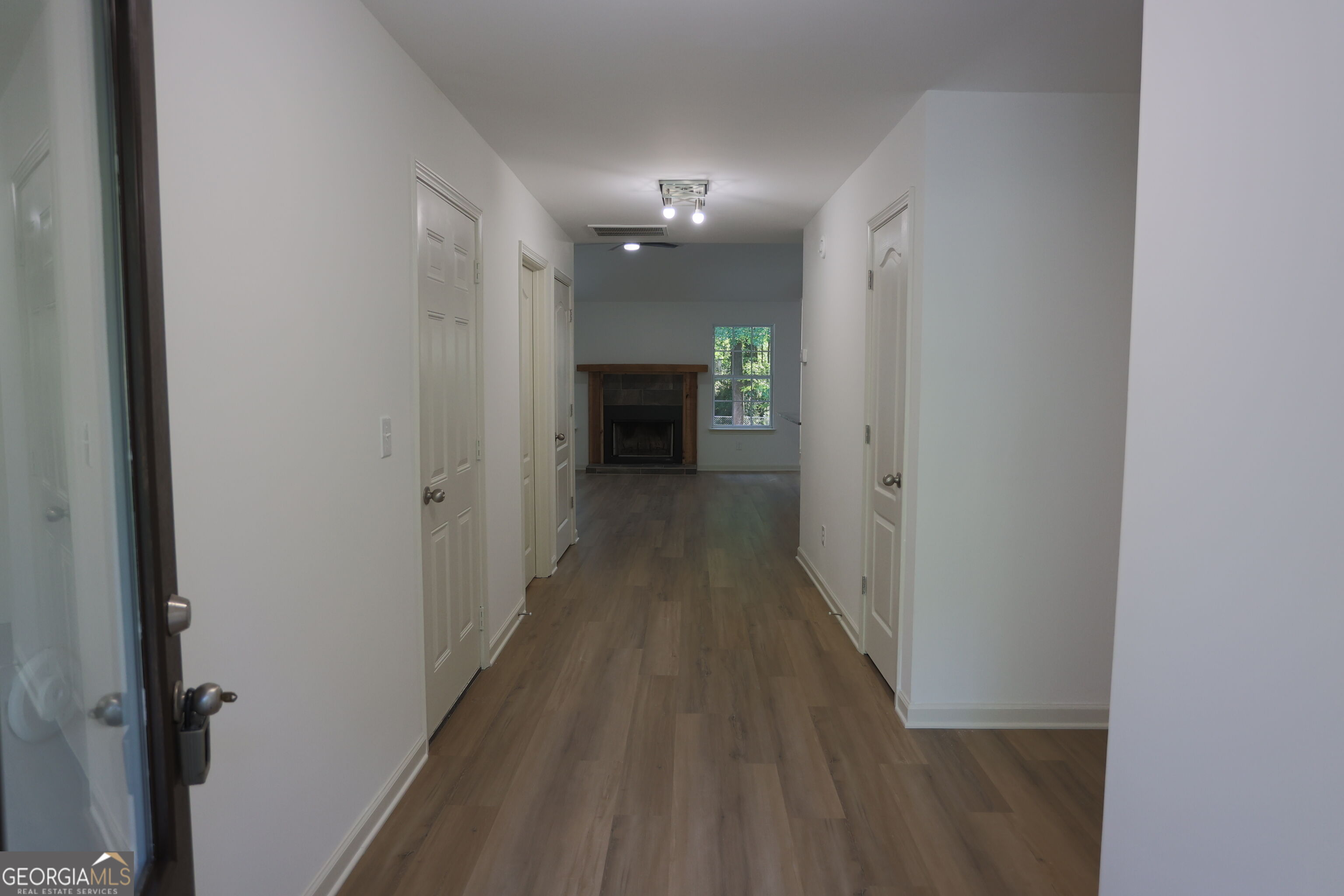 61 Concord Court N Property Photo 17