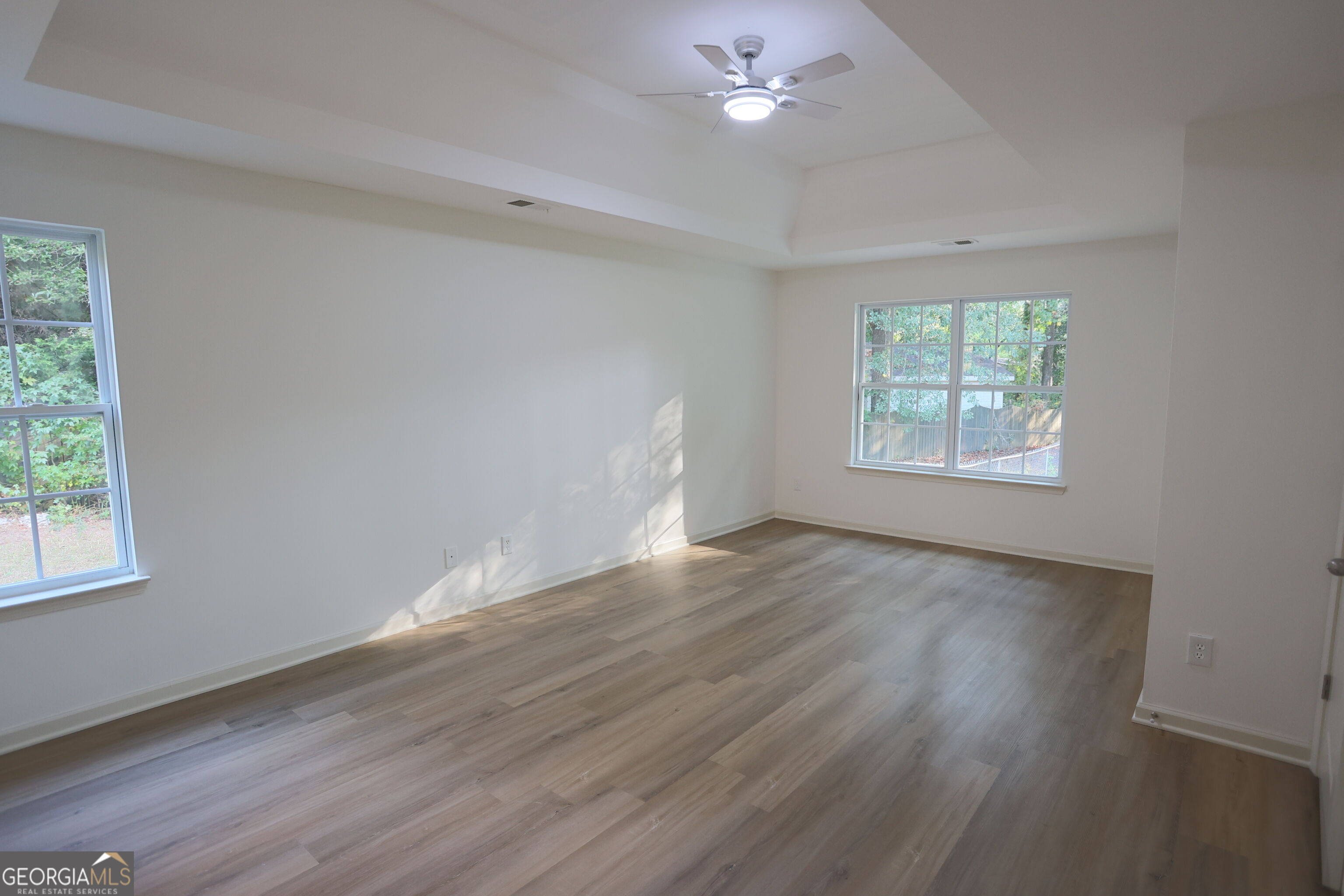 61 Concord Court N Property Photo 18