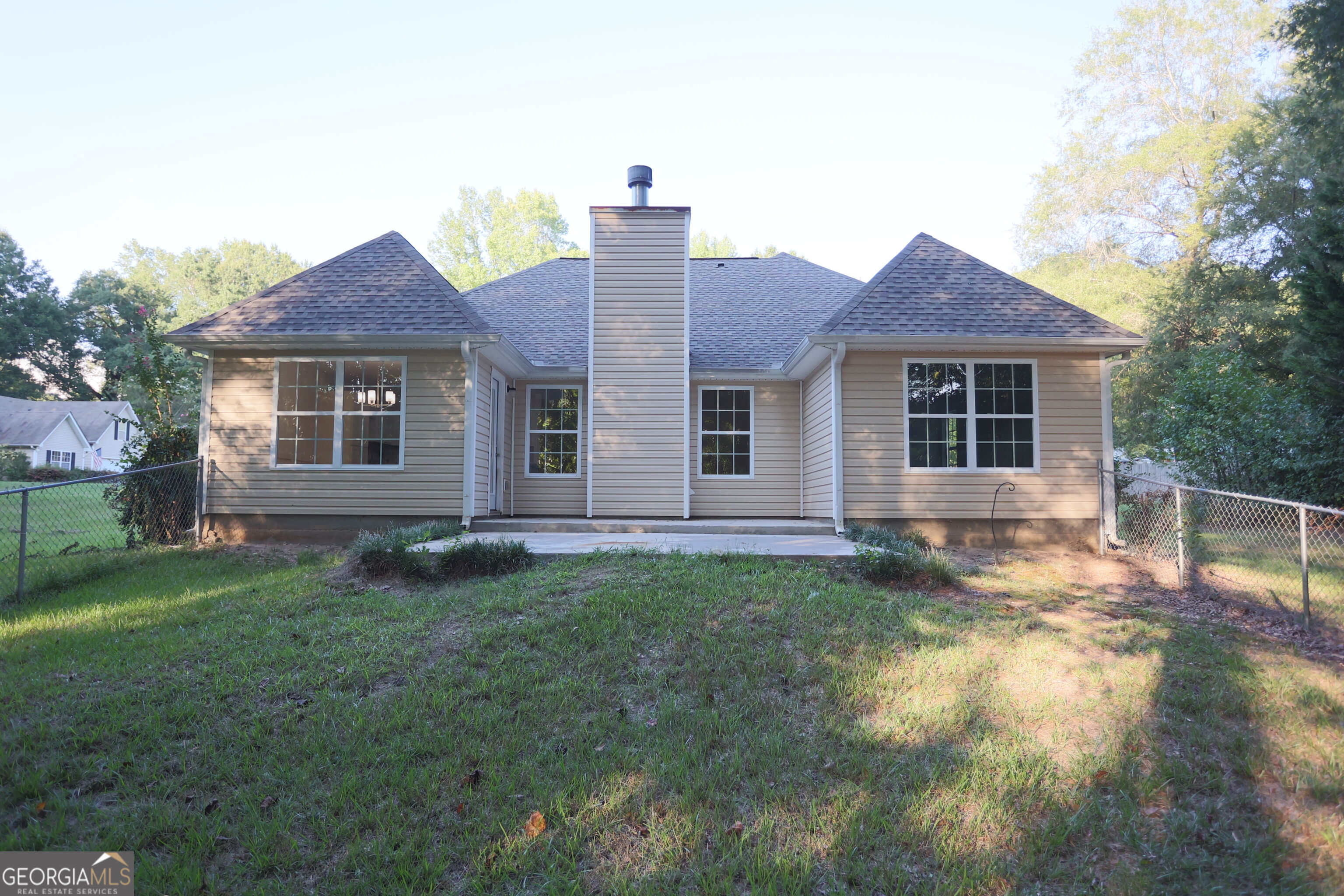 61 Concord Court N Property Photo 53