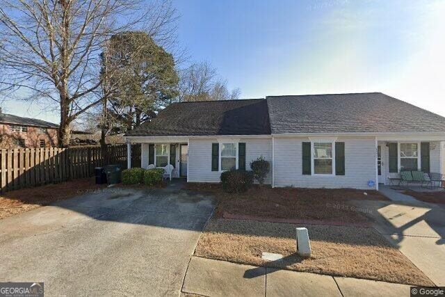 1775 Summerwoods Lane Property Photo 1