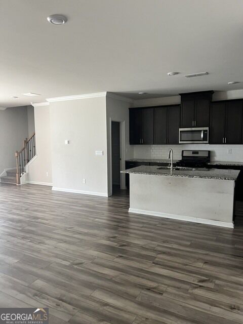 1127 Sunny Lake Drive Property Photo 8