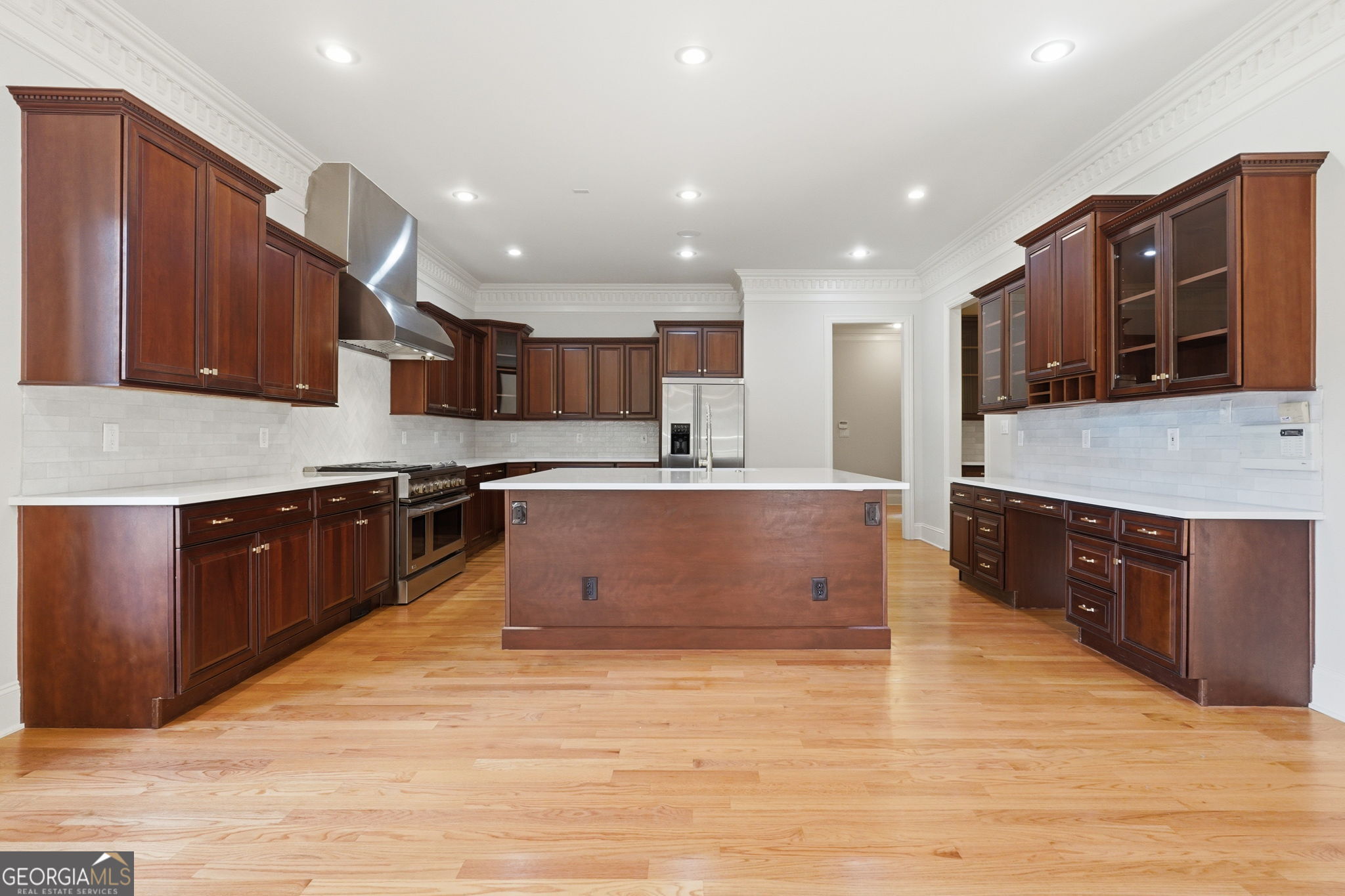 6295 Windward Parkway Property Photo 20