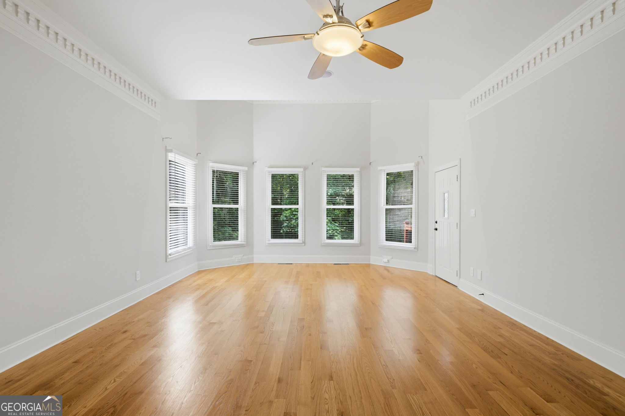 6295 Windward Parkway Property Photo 34