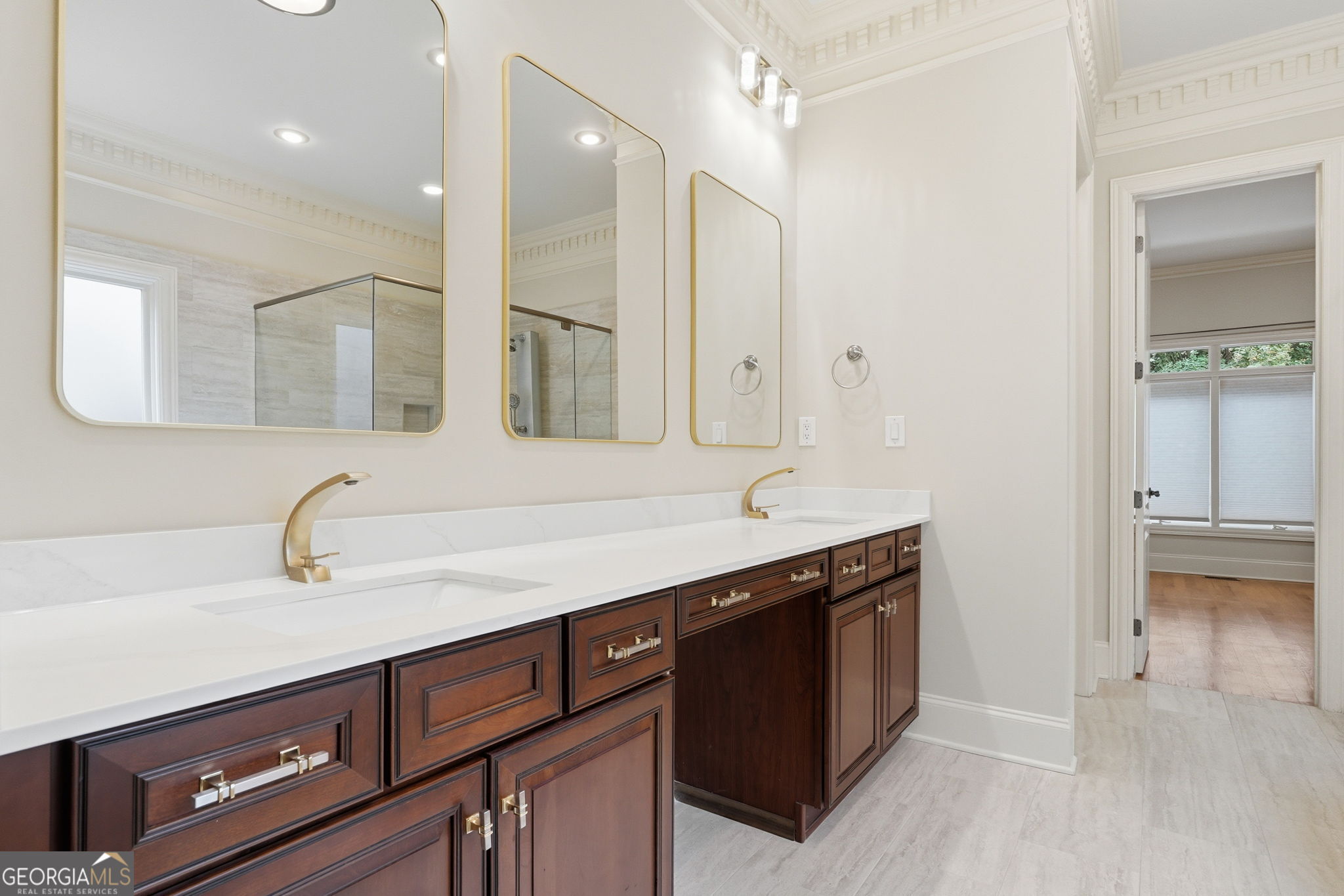 6295 Windward Parkway Property Photo 36