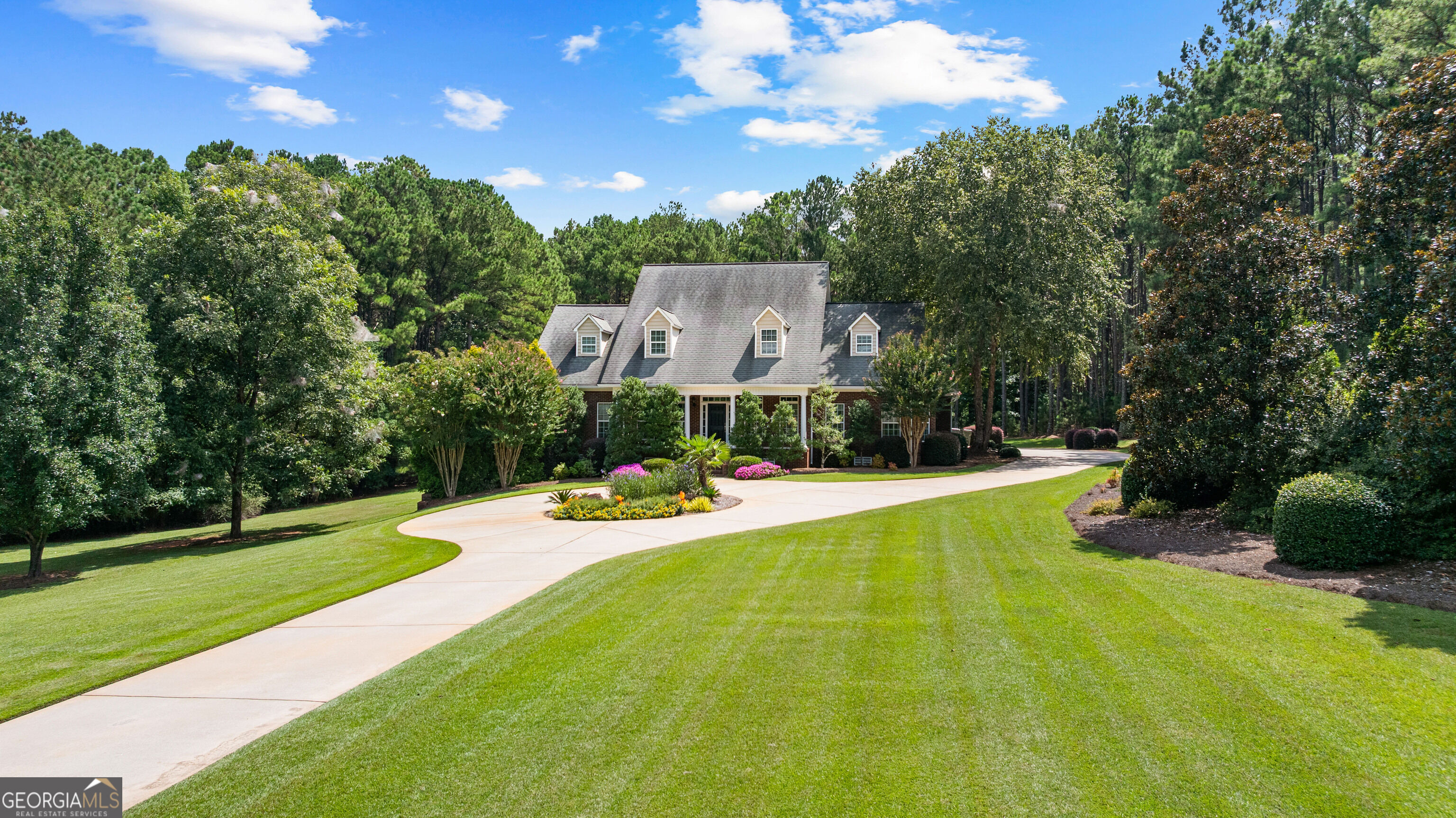 380 Peachbelt Road