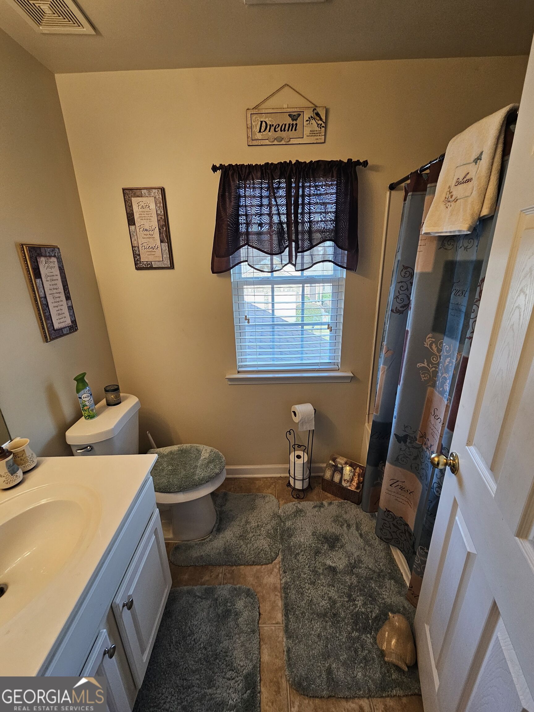 2404 Black Forest Drive Property Photo 20