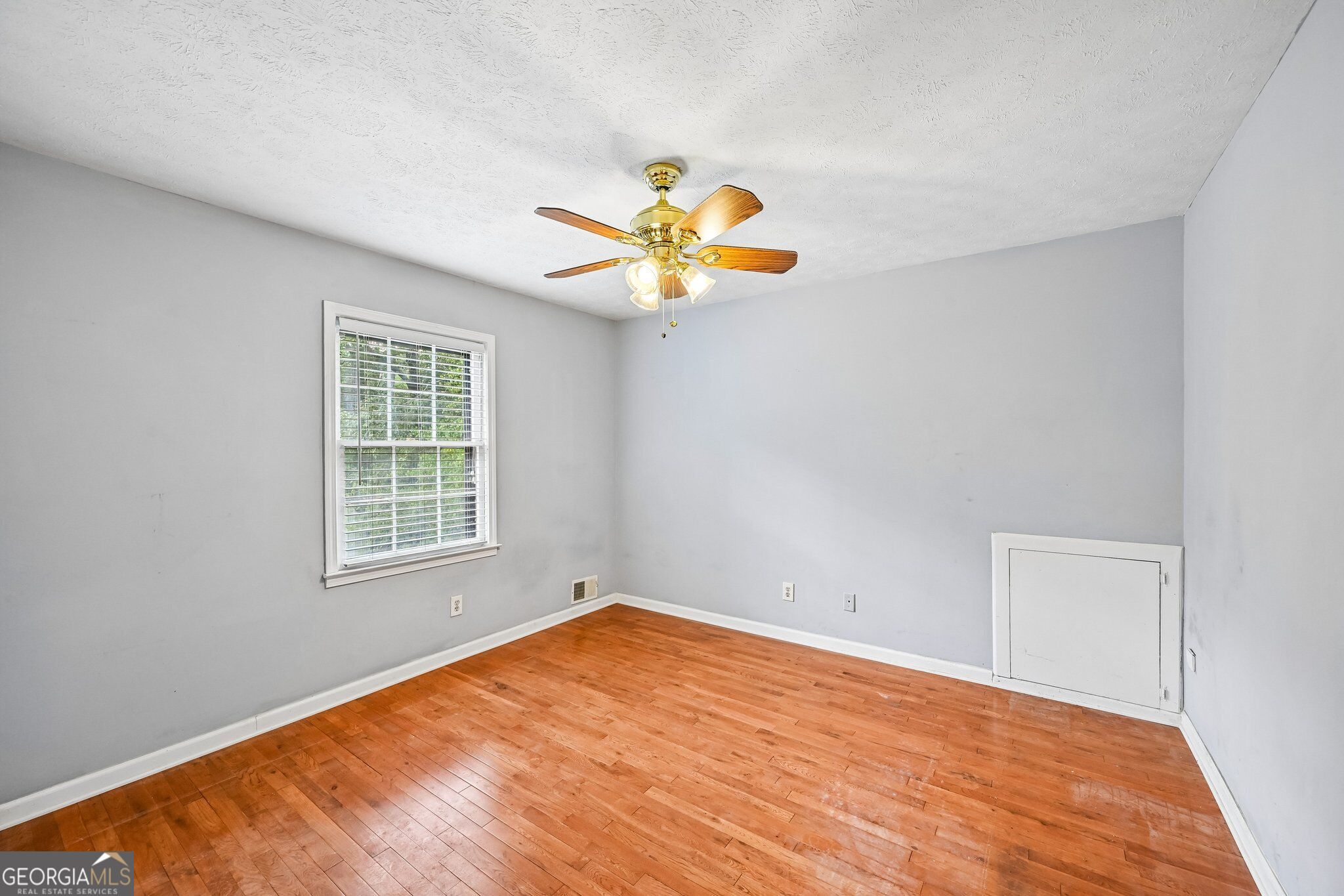 6092 Lakeshore Drive Se Property Photo 21