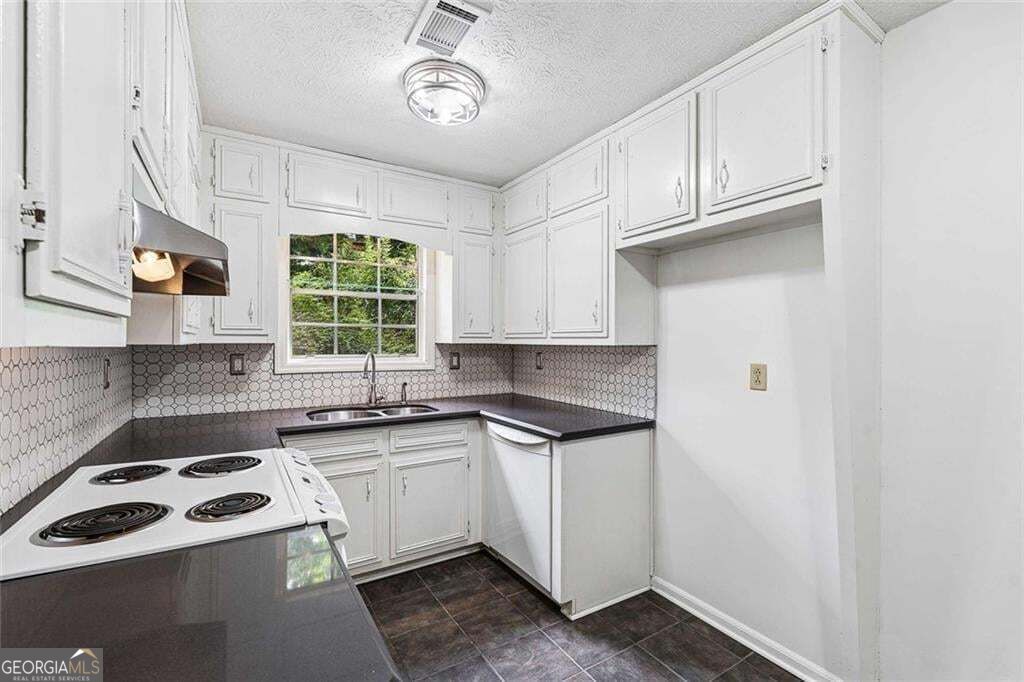 750 Dunleith Court Property Photo 10
