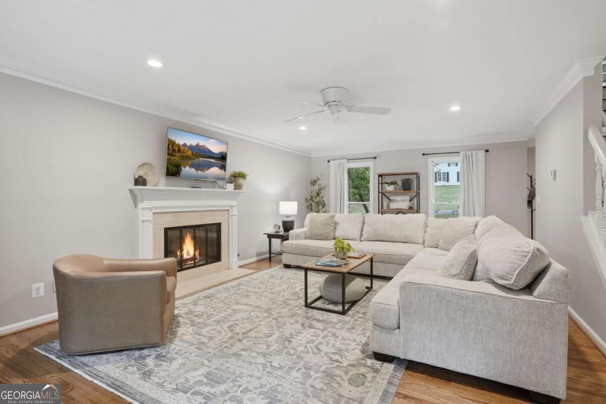 643 Laufin Court Property Photo 4