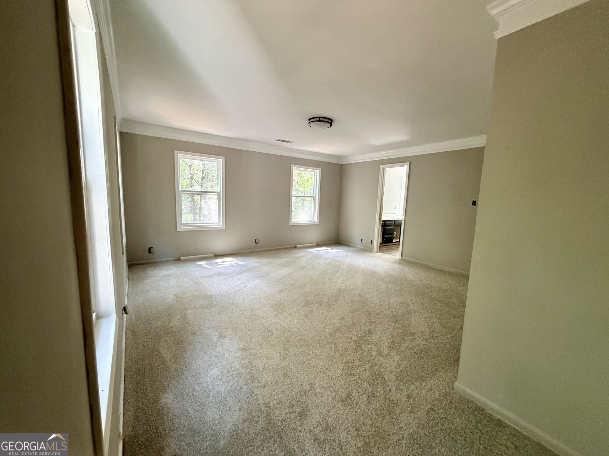 876 Newton Road Property Photo 13