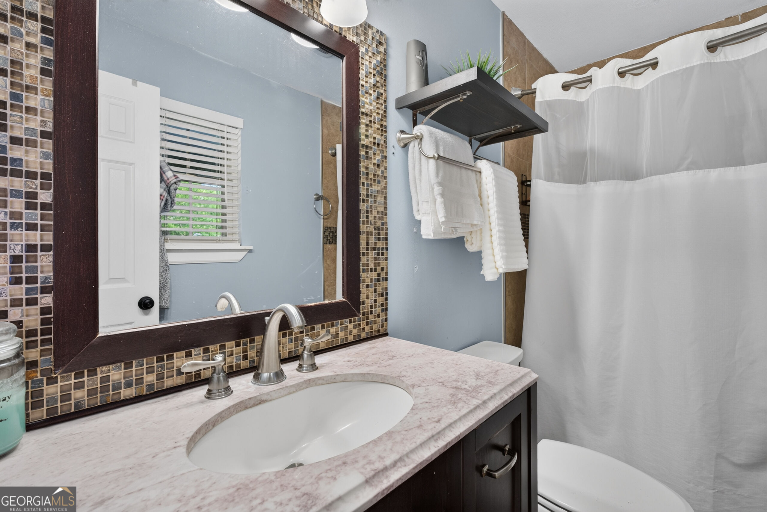 228 Jefferson Circle Property Photo 25